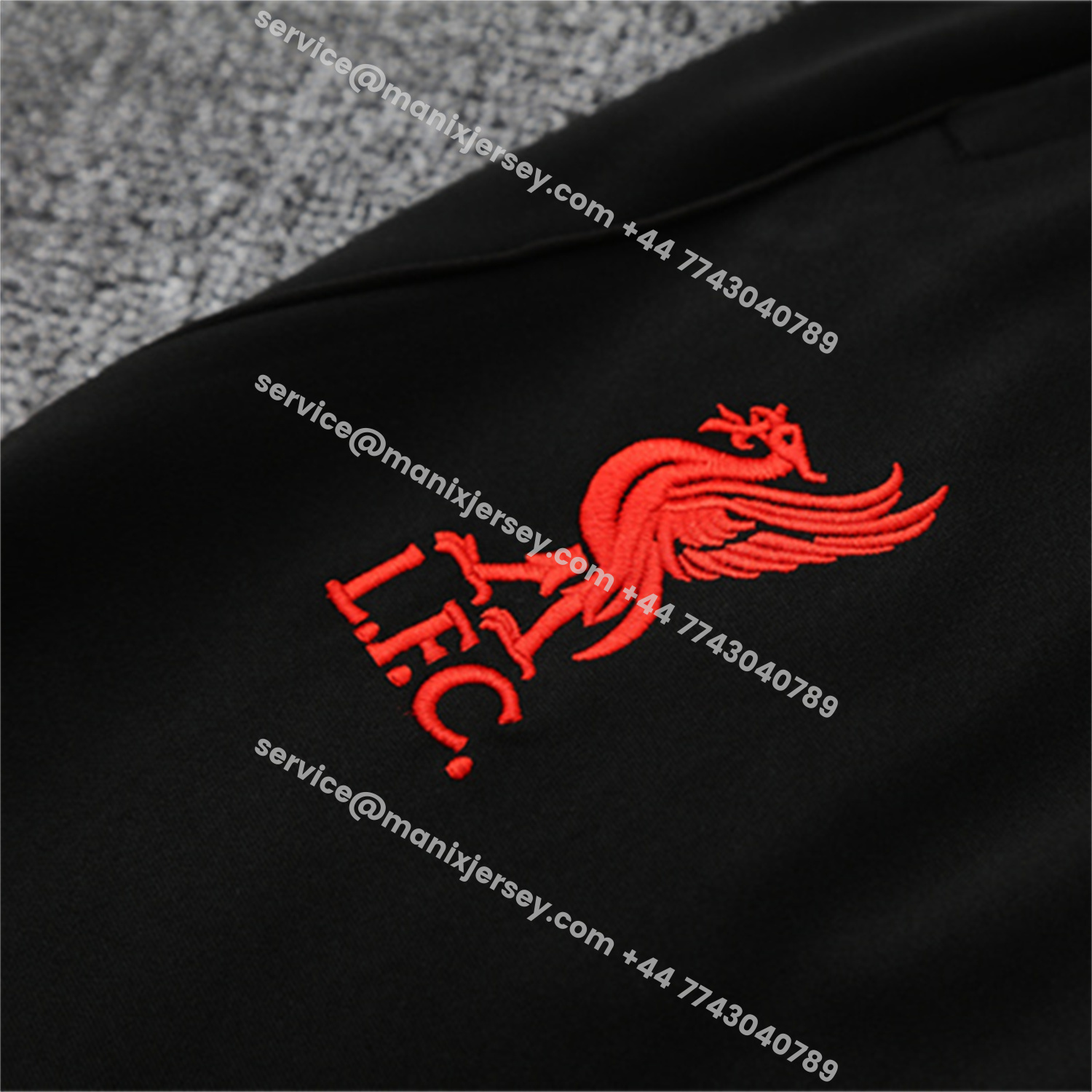 ManixJersey.com | Liver.pool 25-26 Long Sleeve Training Set - White Top & Black Pants -Customize Name, Number and Patch | Worldwide Shipping