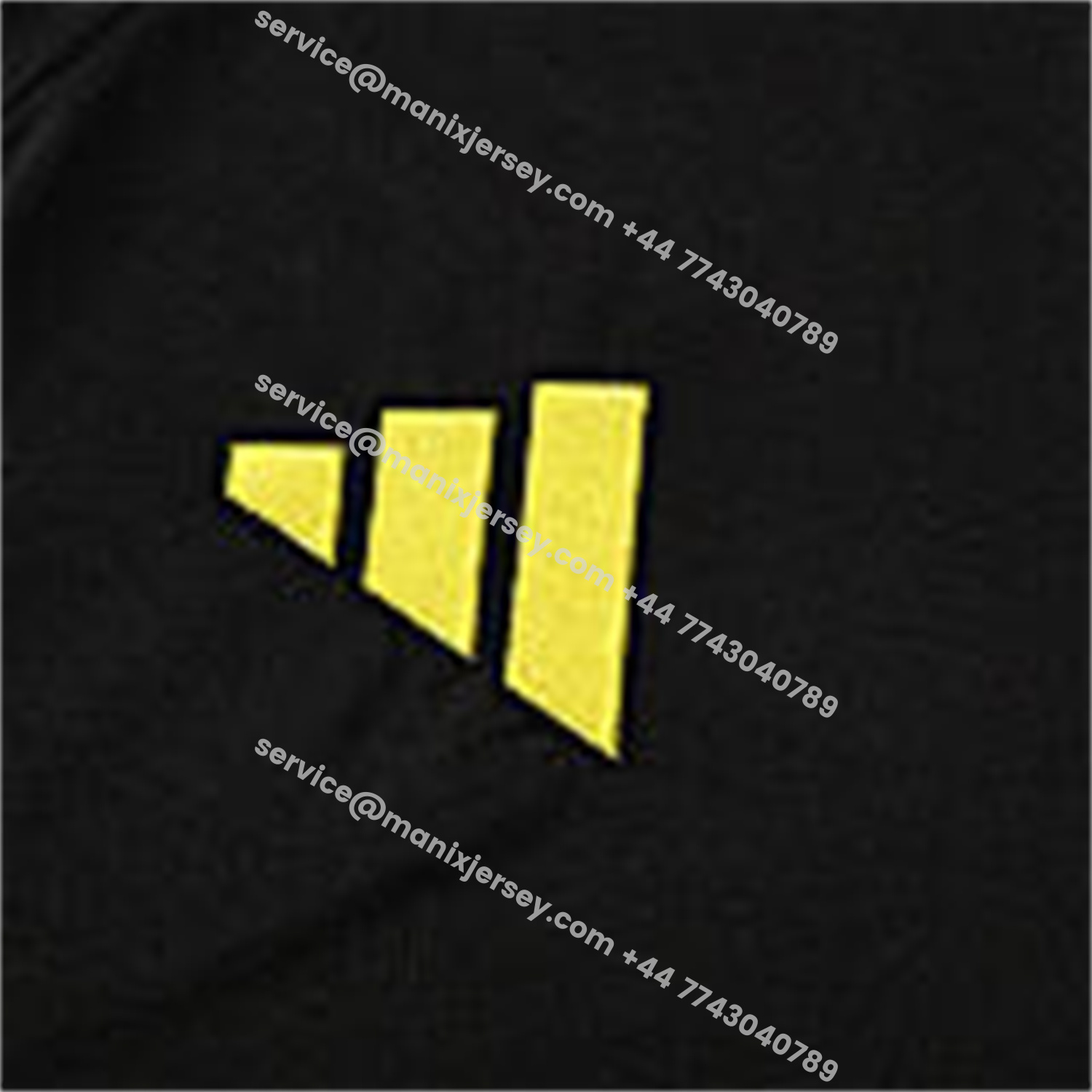 ManixJersey.com | Manchester United 25-26 Short-Sleeve Training Set - Yellow Lines Black Top & Black Shorts -Customize Name, Number and Patch | Worldwide Shipping