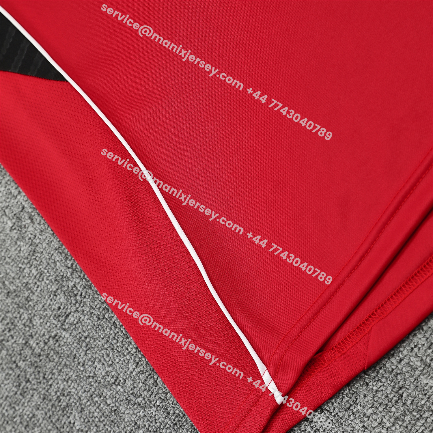 ManixJersey.com | Manchester United 25-26 Vest Training Set - Pure Red Vest & Black Shorts -Customize Name, Number and Patch | Worldwide Shipping