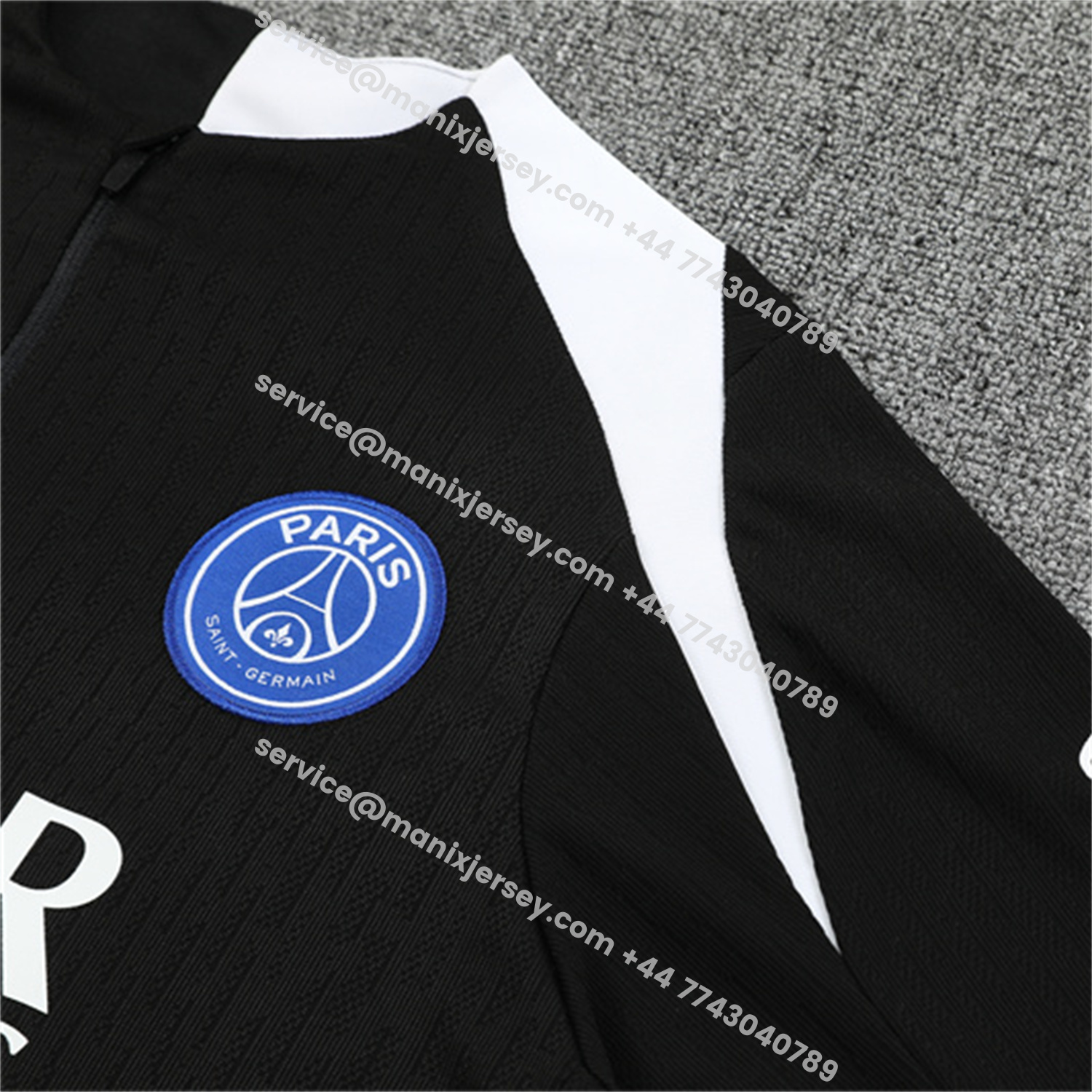 ManixJersey.com | Paris Saint-Germain PSG 25-26 Kids Long Sleeve Training Set - Player Version - Black Top and Black Pants -Customize Name, Number and Patch | Worldwide Shipping