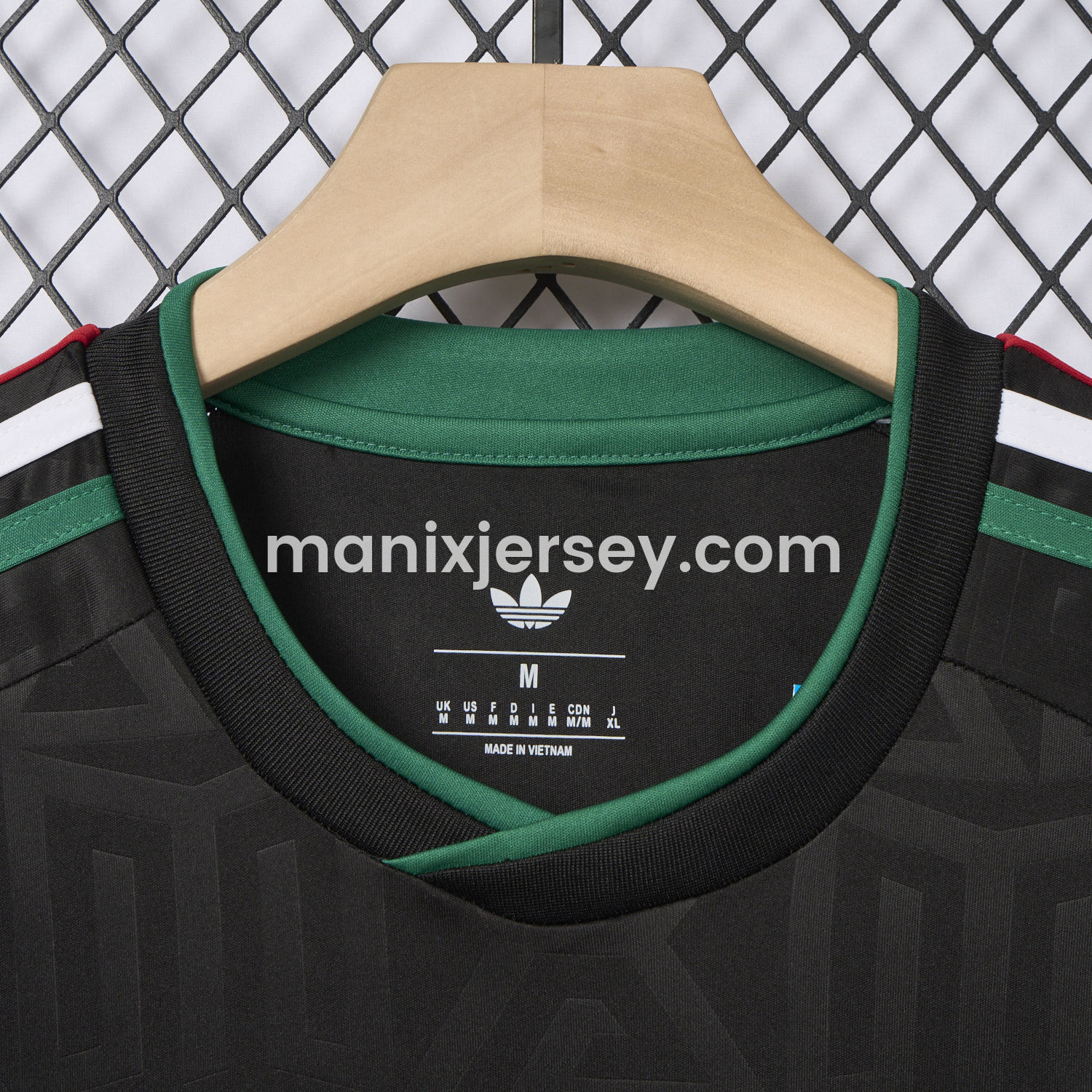 ManixJersey.com | Mexico 25-26 Thire Colors Trefoil Black Special Jersey - Fans Version -Customize Name, Number and Patch | Worldwide Shipping
