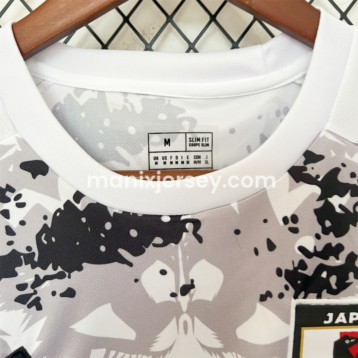 ManixJersey.com | Japan 25-26 Arte Vetor Panda Special Edition Jersey - Fans Version -Customize Name, Number and Patch | Worldwide Shipping
