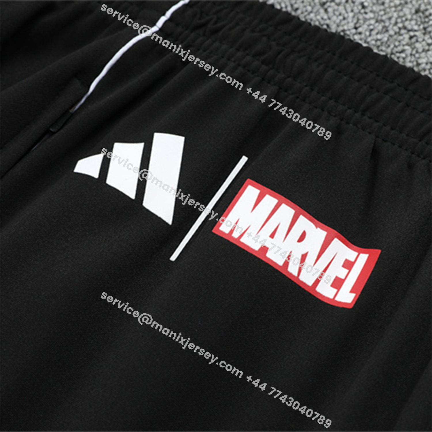 ManixJersey.com | Real Madrid 25-26 Kids Long Sleeve Training Set - White Top & Black Pants -Customize Name, Number and Patch | Worldwide Shipping