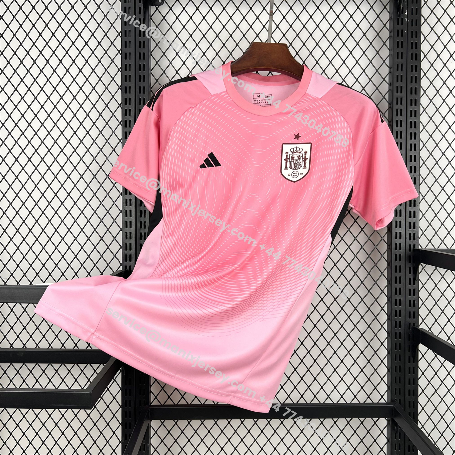 Spain 2026 Soft Pink Goalkeeper Jersey - Fans Version:football jersey mysite: unitedjerseyfootball 邓江浪:football