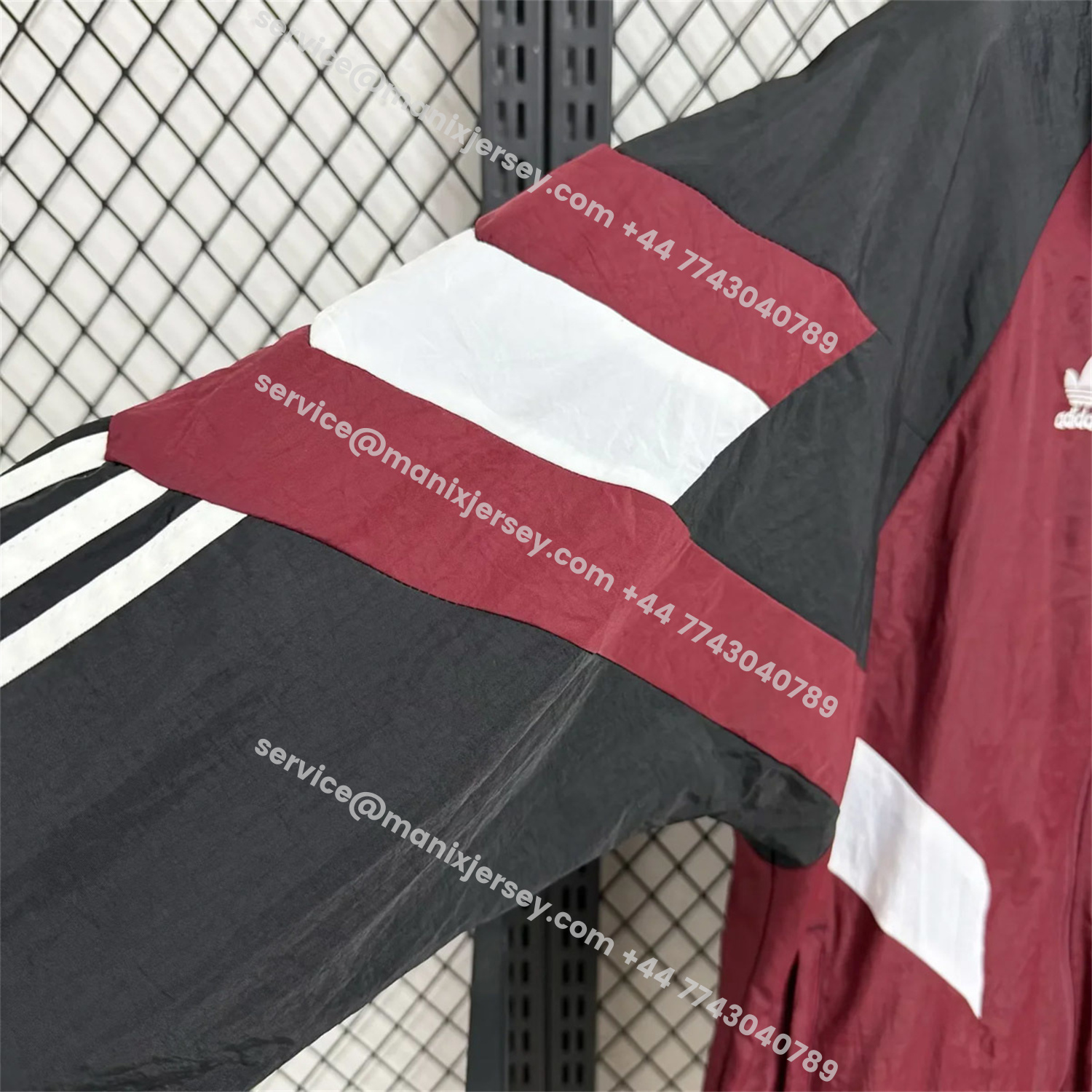 ManixJersey.com | Ajax 25-26 Training Windbreaker Jacket - Wine Red -Customize Name, Number and Patch | Worldwide Shipping