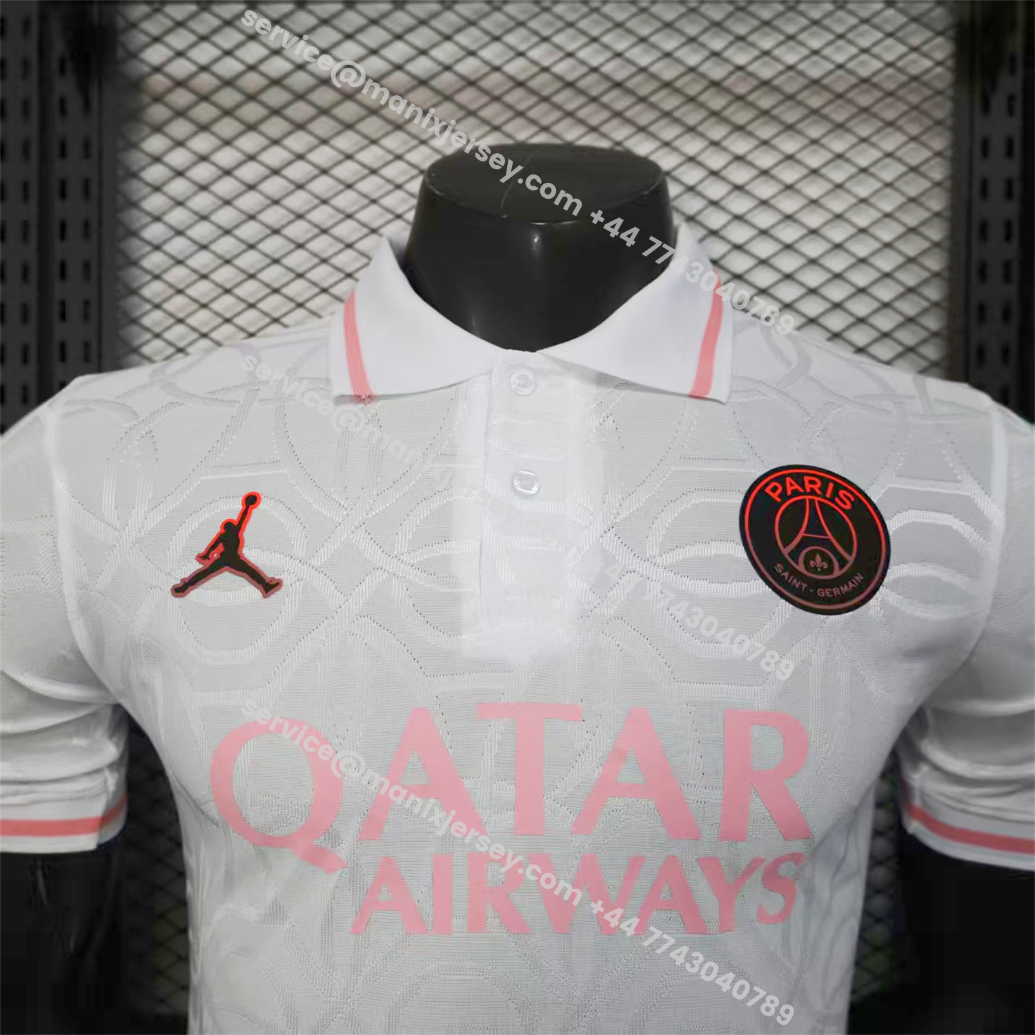 ManixJersey.com | Paris Saint-Germain PSG 25-26 White And Pink Pre-Match Training Jersey - Player Version -Customize Name, Number and Patch | Worldwide Shipping