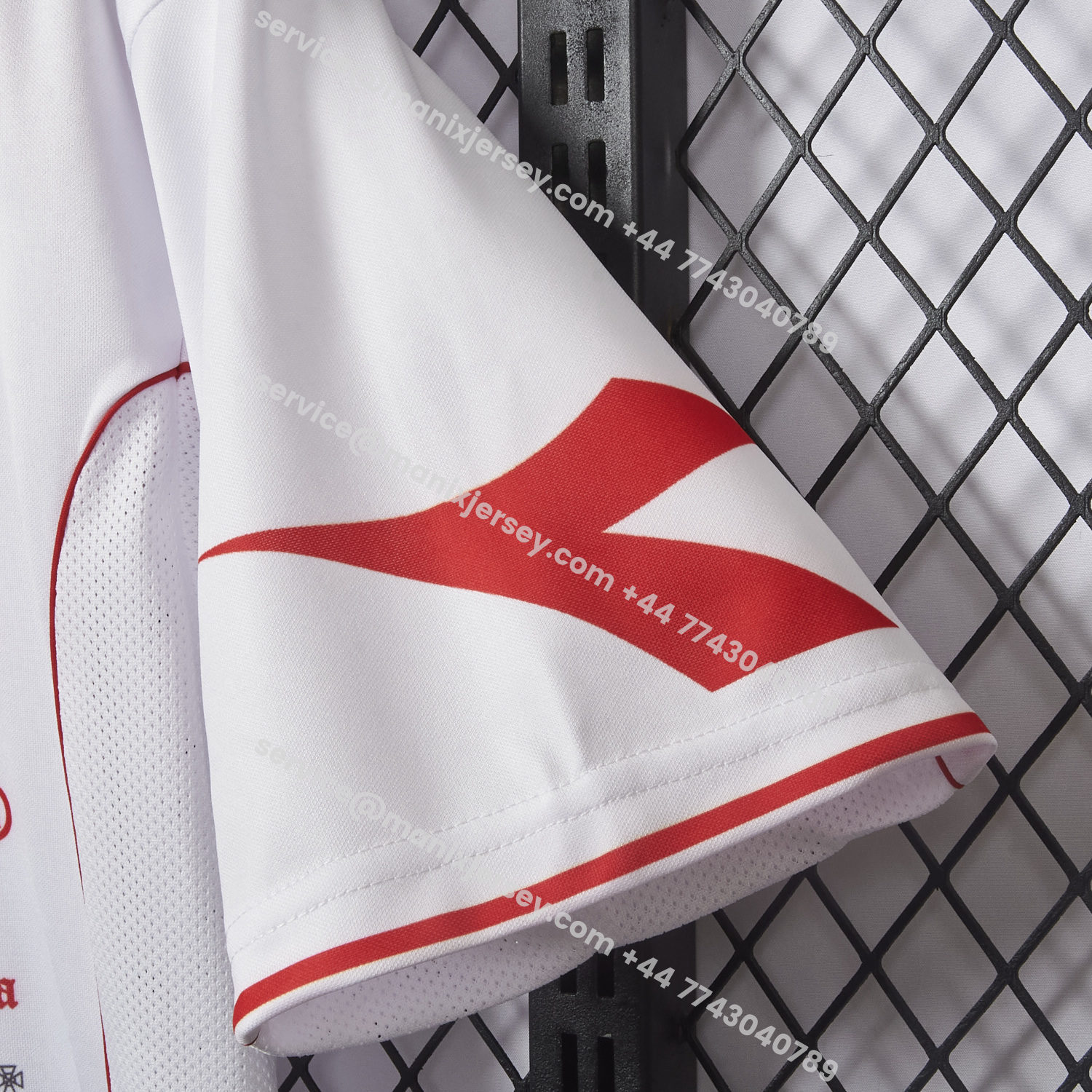 ManixJersey.com | Retro Toluca 1998-99 Away White Jersey -Customize Name, Number and Patch | Worldwide Shipping