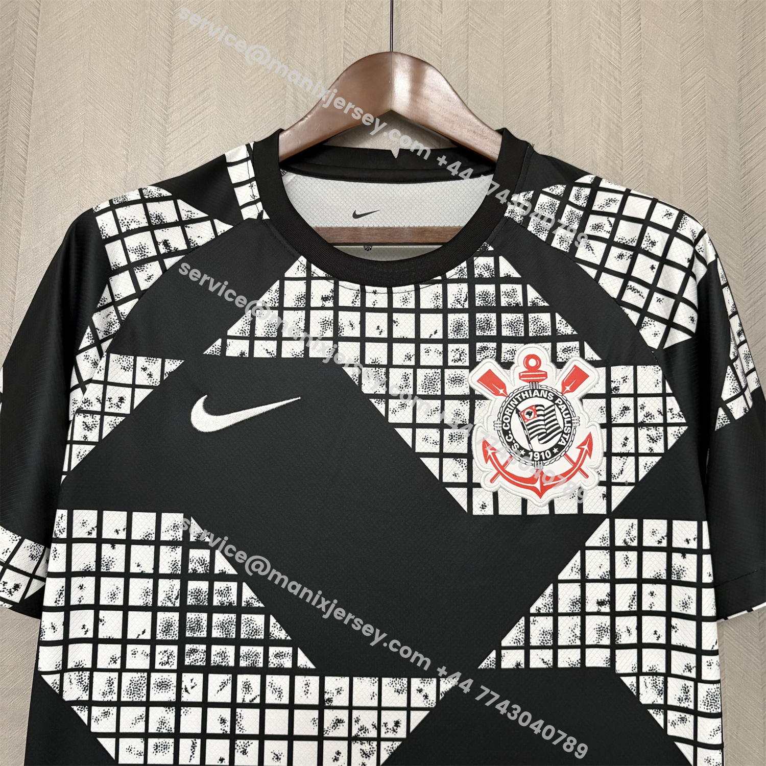 ManixJersey.com | Corinthians 2025-26 White And Black Pre-Match Jersey - Fans Version -Customize Name, Number and Patch | Worldwide Shipping