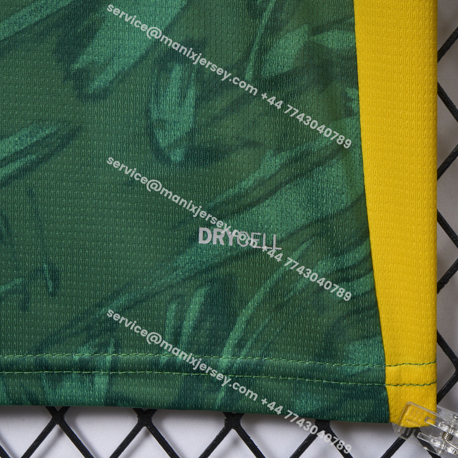 ManixJersey.com | Dortmund 25-26 Green Goalkeeper Jersey - Fans Version -Customize Name, Number and Patch | Worldwide Shipping