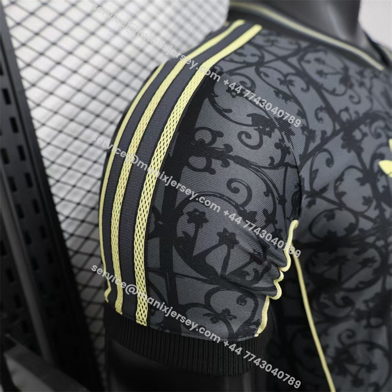 ManixJersey.com | Liver.pool 25-26 Black Floral Pattern Special Jersey - Player Version -Customize Name, Number and Patch | Worldwide Shipping