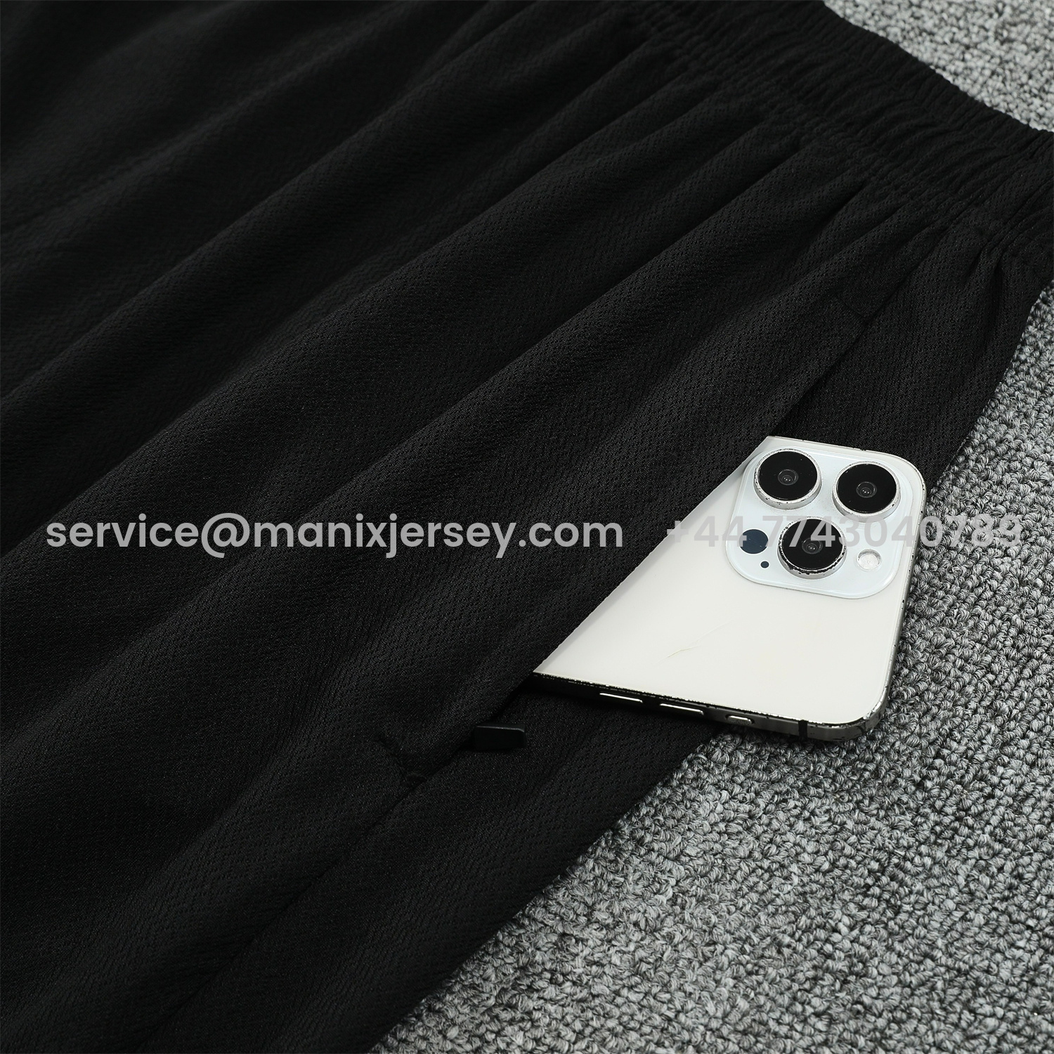 ManixJersey.com | Dortmund 25-26 Short-Sleeve Training Set - Yellow Top & Black Shorts -Customize Name, Number and Patch | Worldwide Shipping