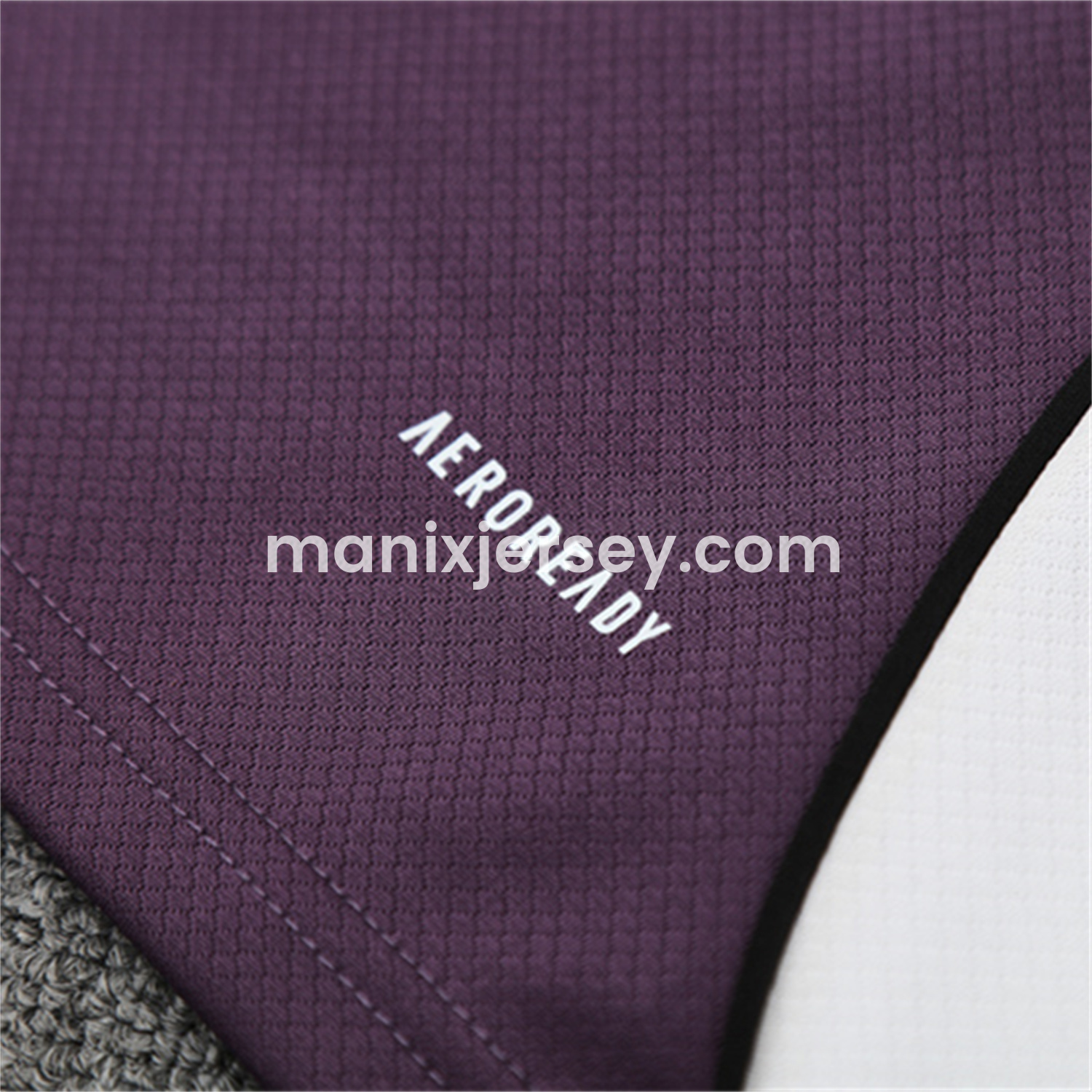 ManixJersey.com | Manchester United 25-26 Short-Sleeve Training Set - Purple Top & Black shorts -Customize Name, Number and Patch | Worldwide Shipping