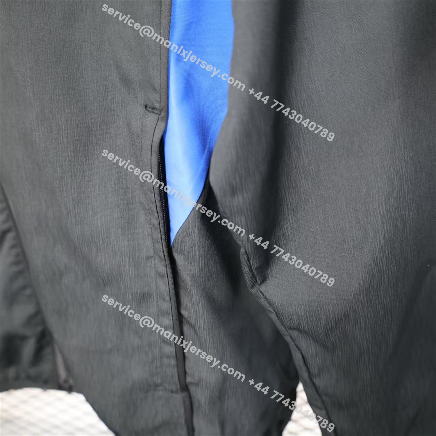 ManixJersey.com | Manchester United 25-26 Black Windbreaker Jacket - Deep Green -Customize Name, Number and Patch | Worldwide Shipping