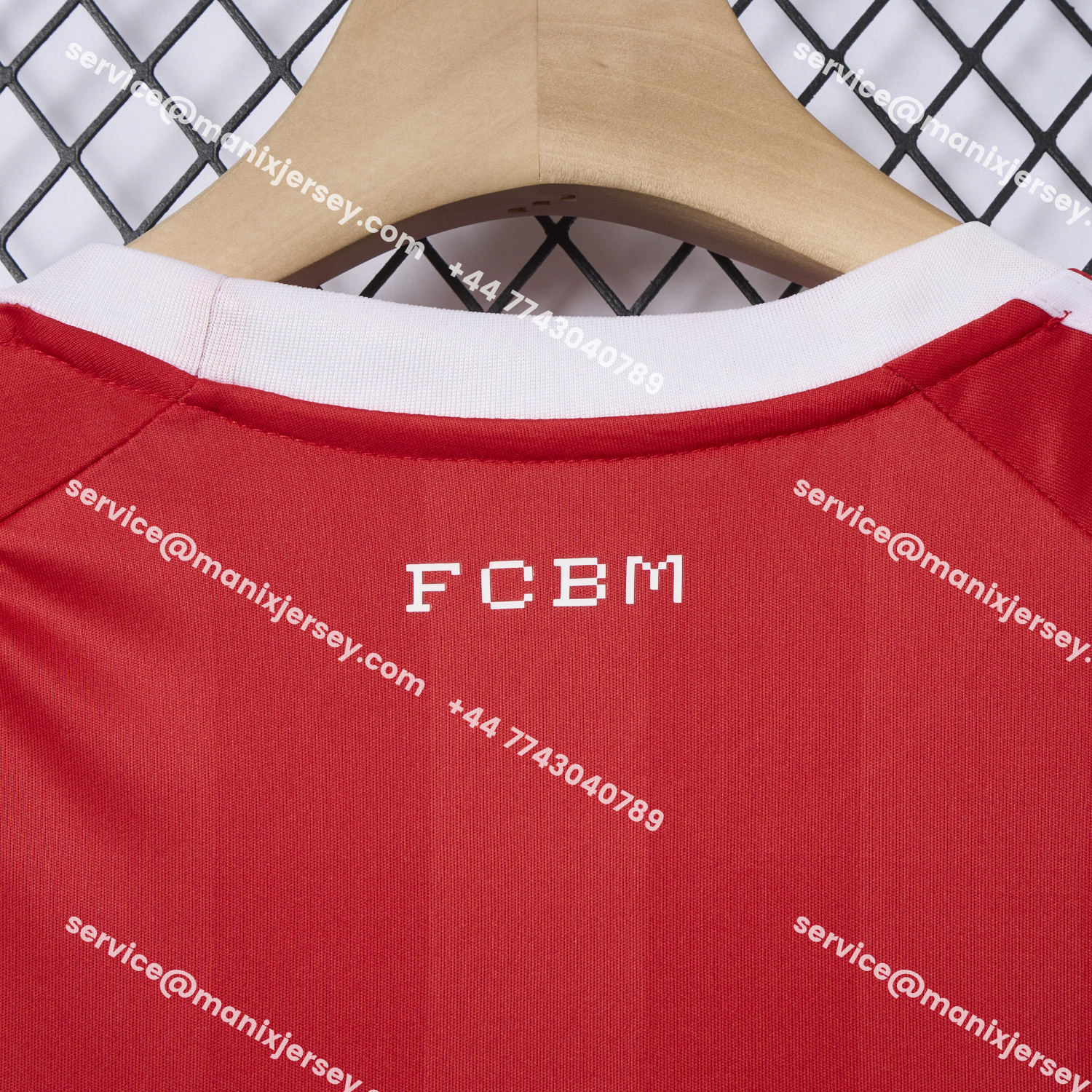 ManixJersey.com | Bayern Munich 25-26 Red Trefoil Goalkeeper Jersey - Fans Version -Customize Name, Number and Patch | Worldwide Shipping