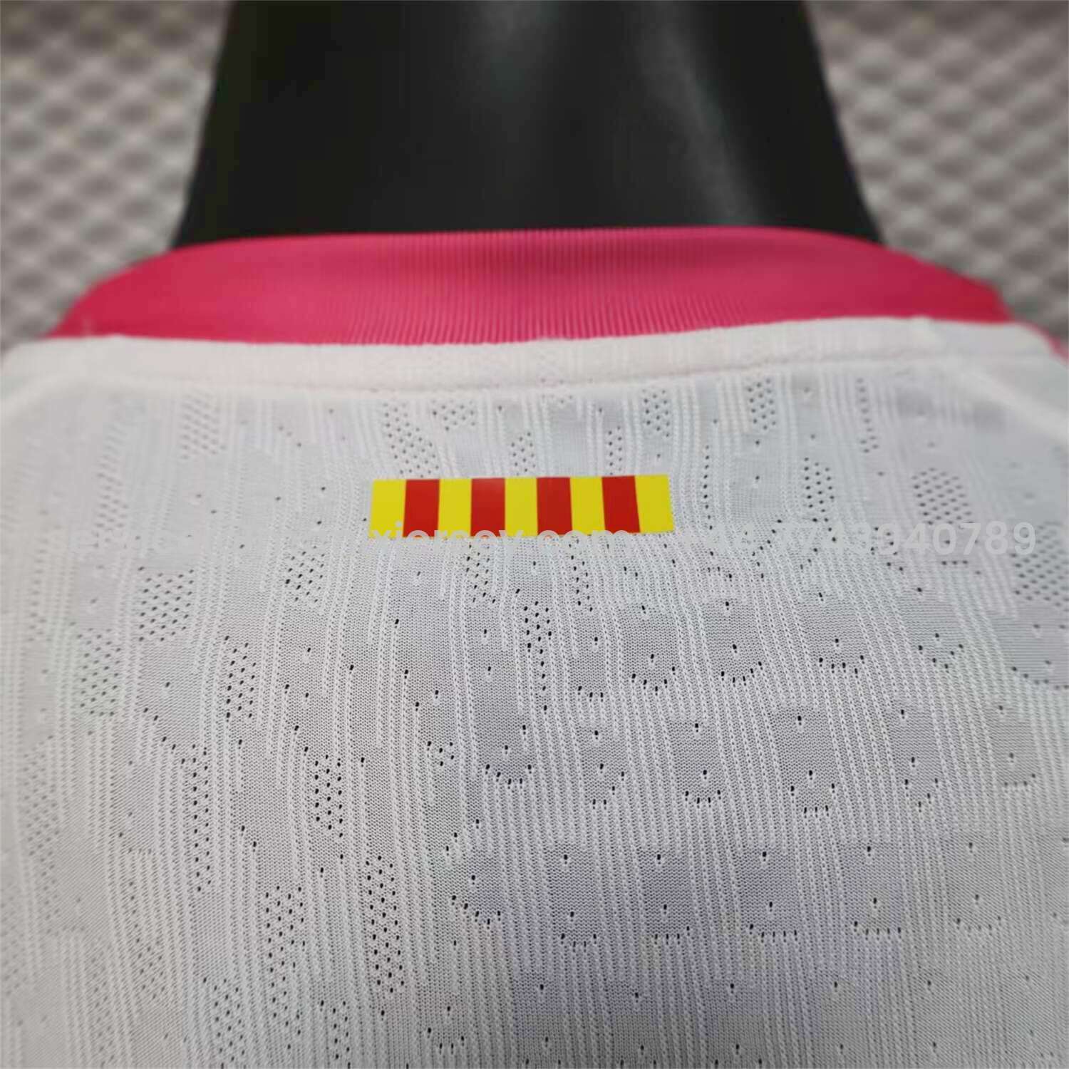 ManixJersey.com | Barcelona 25-26 Red and White Diagonal Gradient Special Jersey - Player Version -Customize Name, Number and Patch | Worldwide Shipping