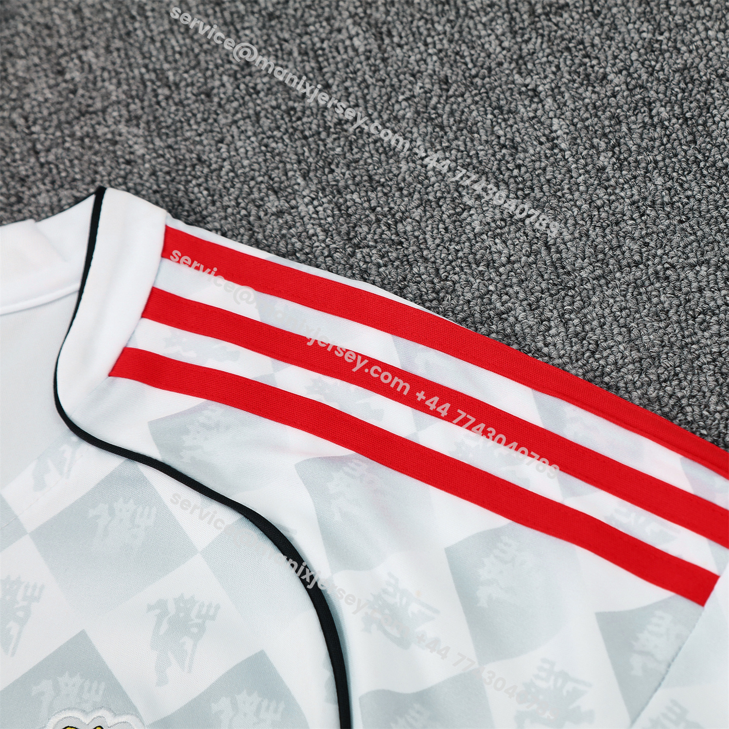 ManixJersey.com | Manchester United 25-26 Short-Sleeve Training Set - Red Edge White Top & Black Shorts -Customize Name, Number and Patch | Worldwide Shipping