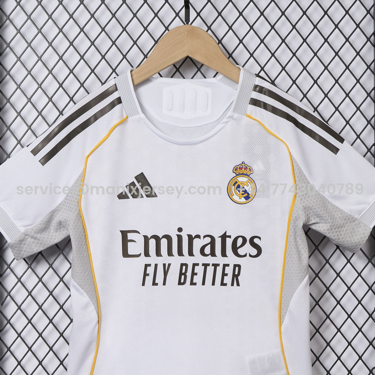 ManixJersey.com | Real Madrid 25-26 Home Modrić Limited Edition Kids Kit - Player Version -Customize Name, Number and Patch | Worldwide Shipping