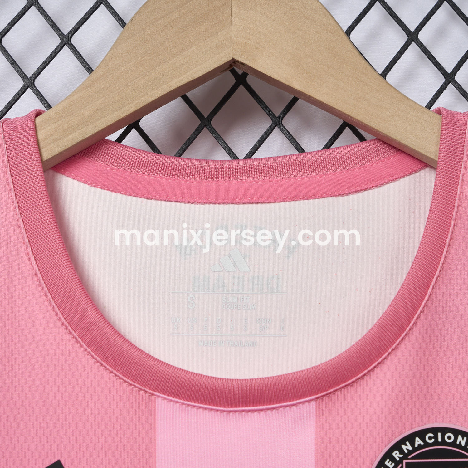 ManixJersey.com | Women's INT M.A.M 25-26 Home Yoga Vest -Customize Name, Number and Patch | Worldwide Shipping