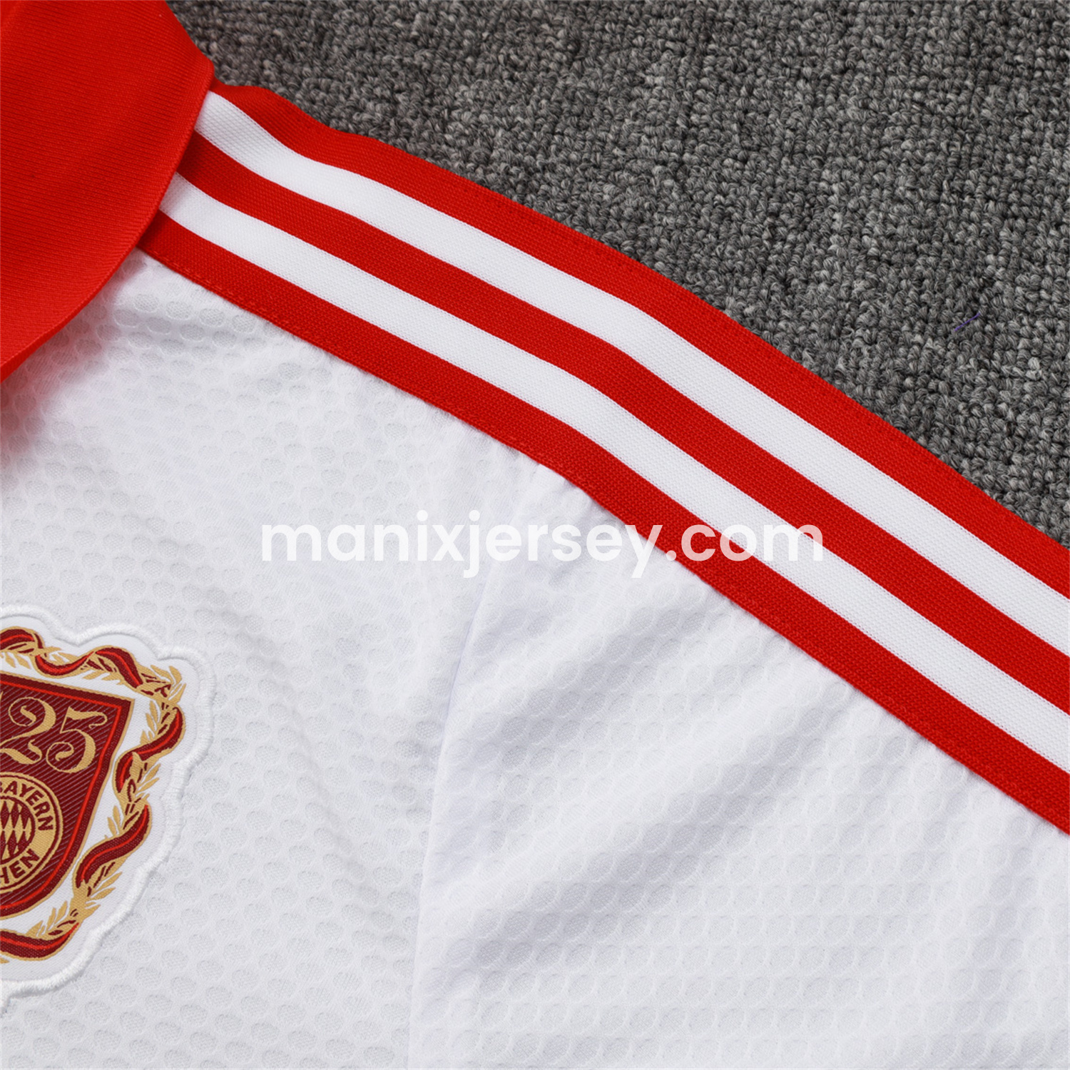 ManixJersey.com | Bayern Munich 2025 125th Anniversary POLO Short-Sleeve Training Set - White Top and Pants -Customize Name, Number and Patch | Worldwide Shipping