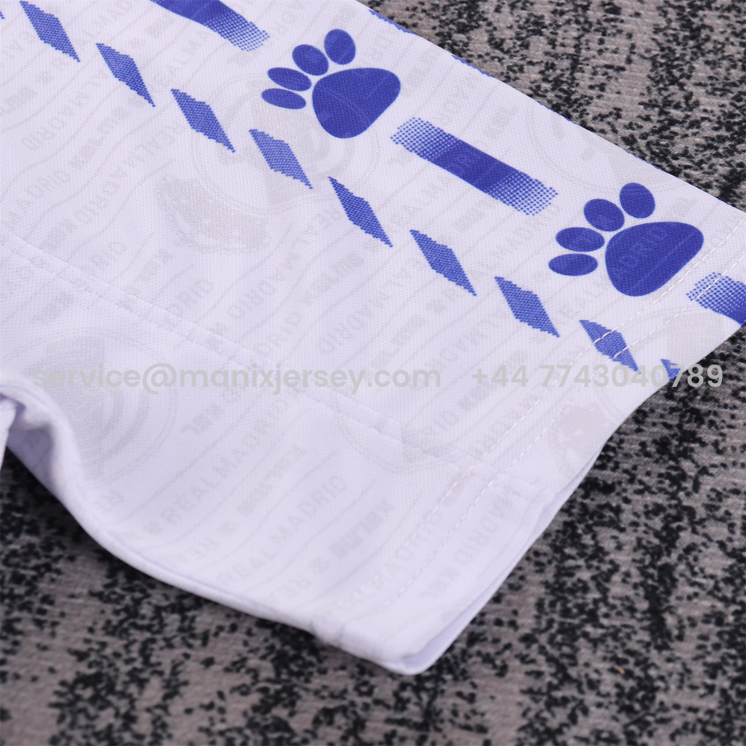 ManixJersey.com | Retro Real Madrid 96-97 Third Kids Kit -Customize Name, Number and Patch | Worldwide Shipping