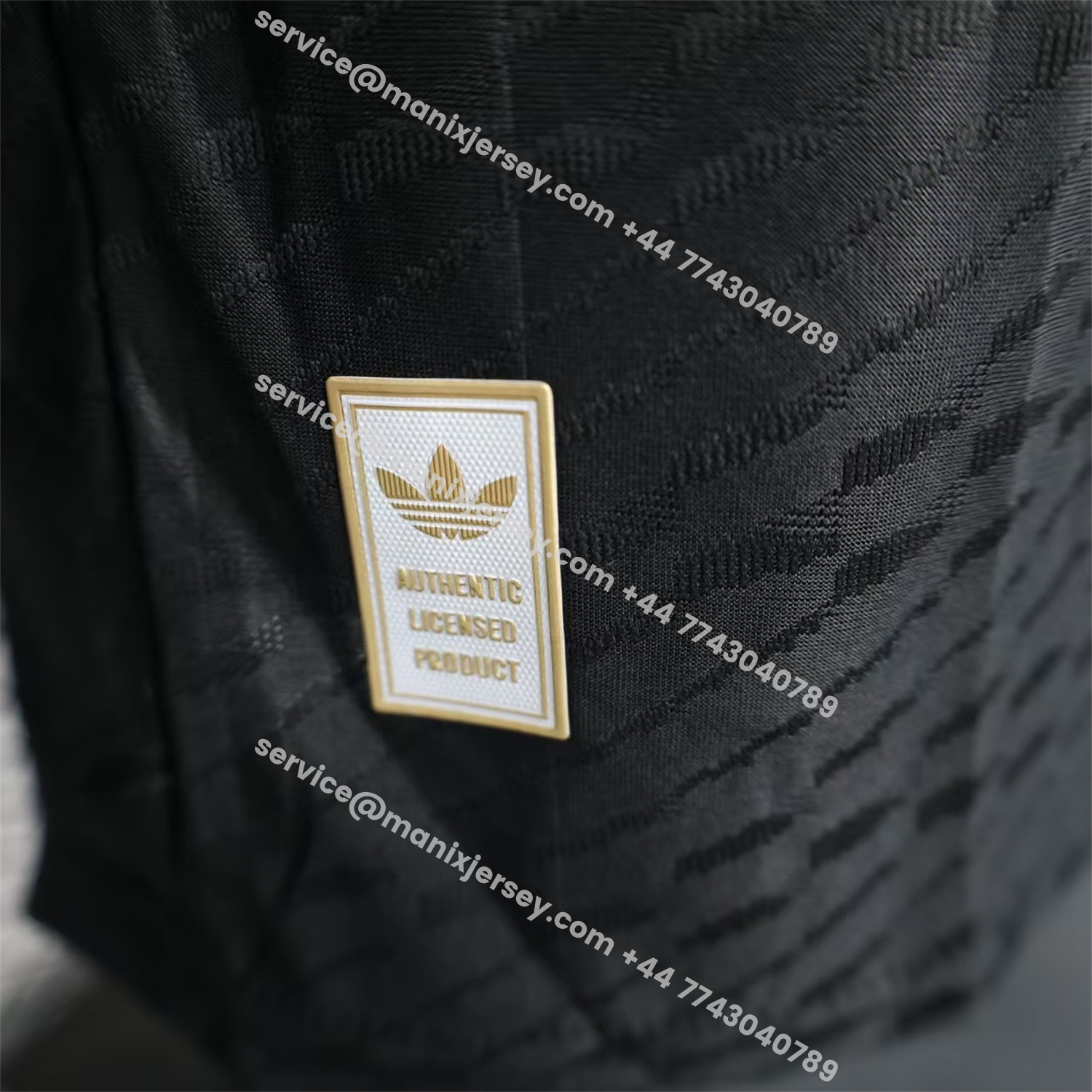 ManixJersey.com | Real Madrid 25-26 Black Terrace Goalkeeper Jersey - Player Version -Customize Name, Number and Patch | Worldwide Shipping