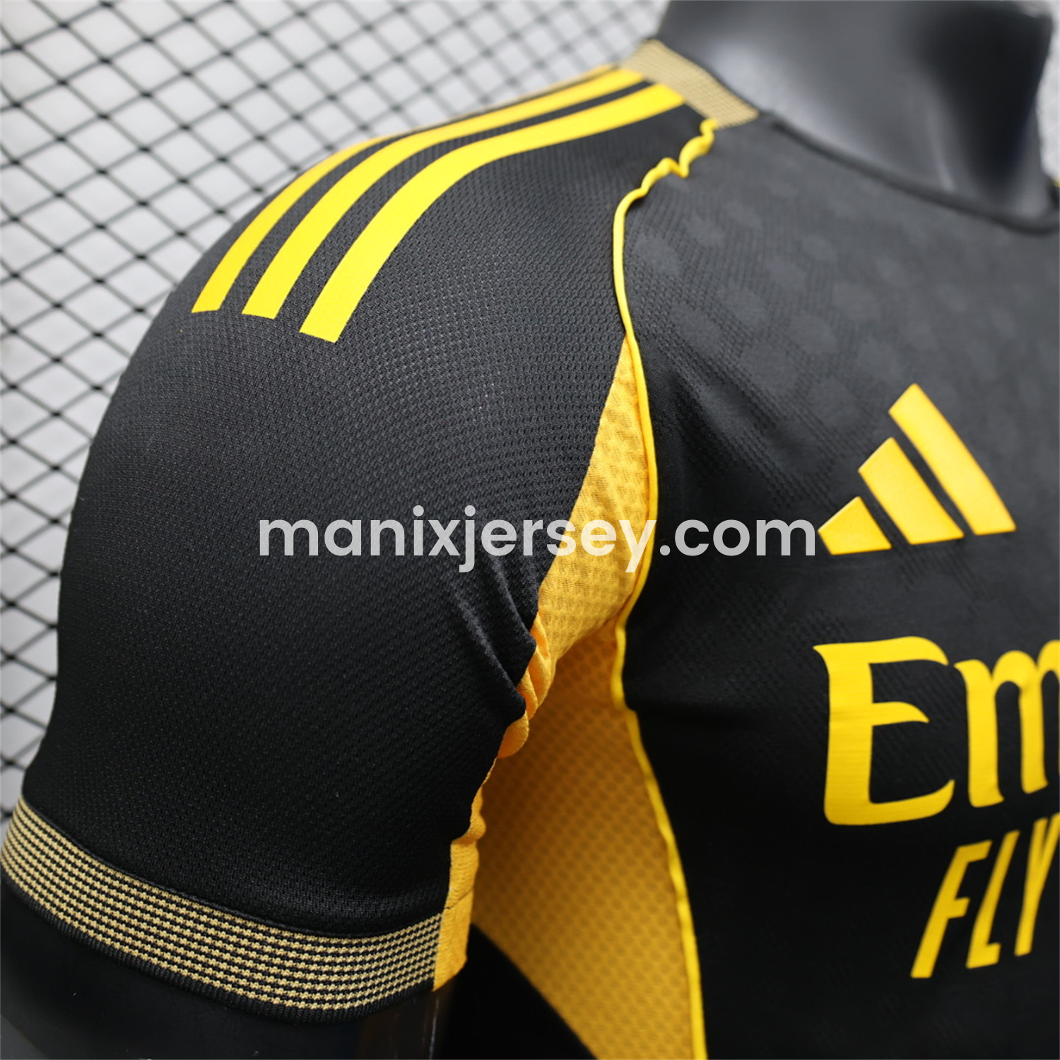 ManixJersey.com | Real Madrid 25-26 Black Gold Special Edition Jersey - Player Version -Customize Name, Number and Patch | Worldwide Shipping