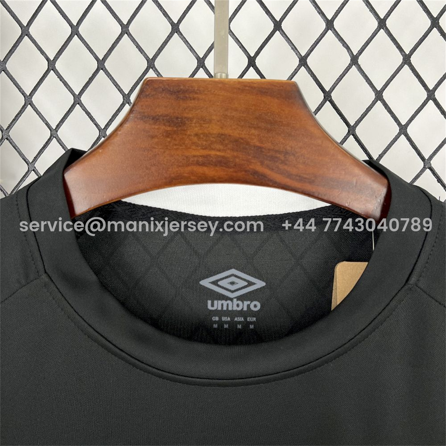 ManixJersey.com | Santos 25-26 Black Goalkeeper Unsponsored Jersey - Fans Version -Customize Name, Number and Patch | Worldwide Shipping