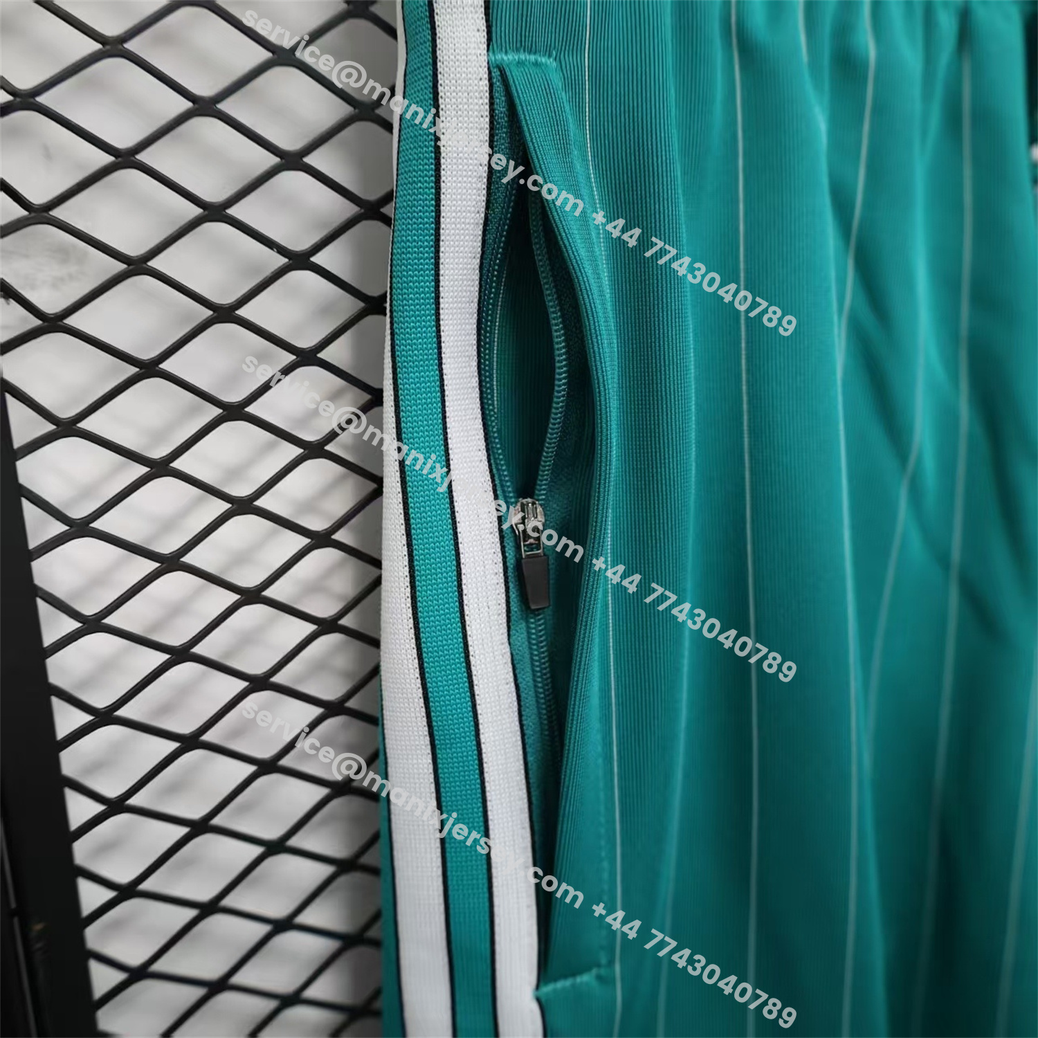 ManixJersey.com | Liver.pool 25-26 Trefoil Cyan Travel Shorts - Player Version -Customize Name, Number and Patch | Worldwide Shipping
