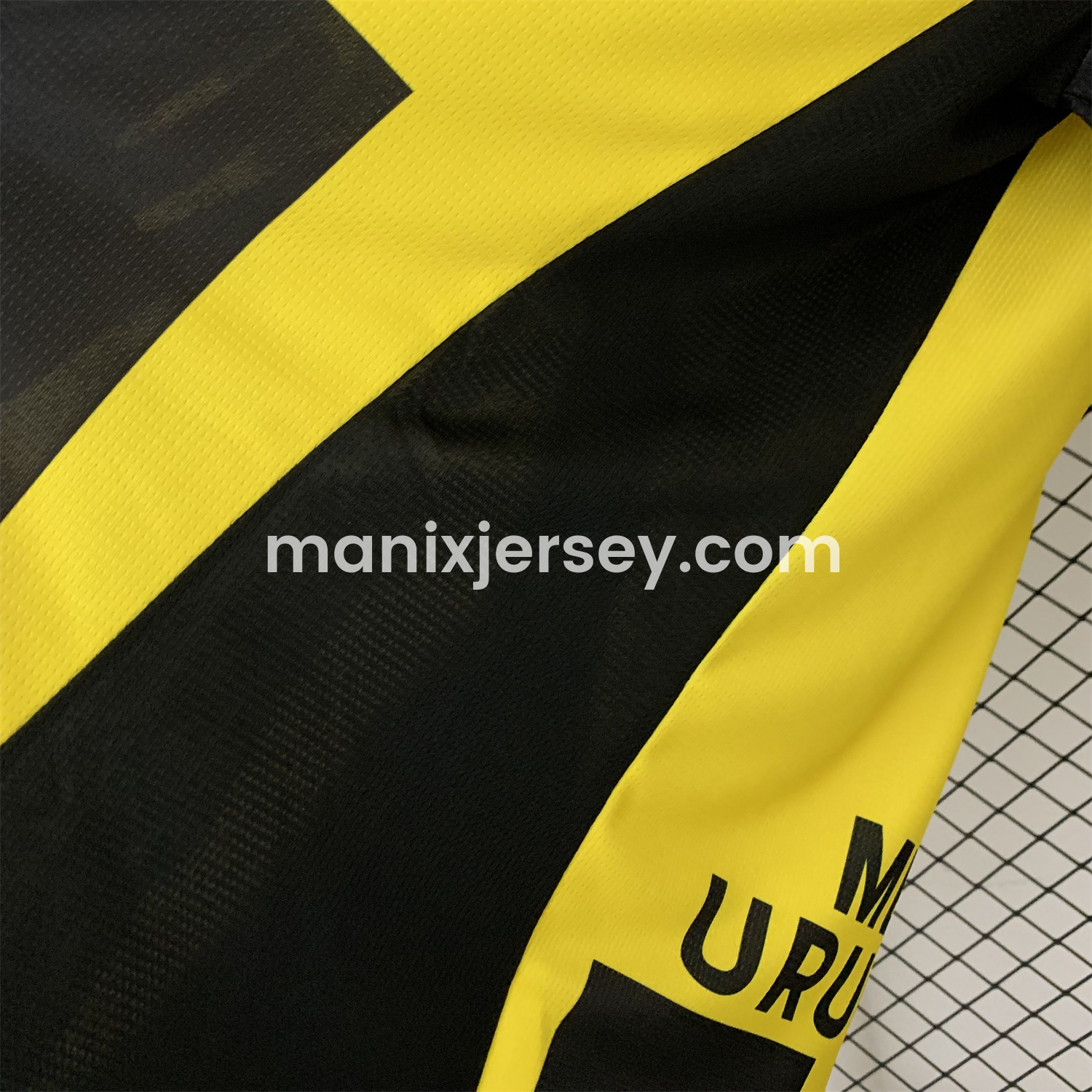 ManixJersey.com | Peñarol 25-26 Home Jersey - Fans Version -Customize Name, Number and Patch | Worldwide Shipping