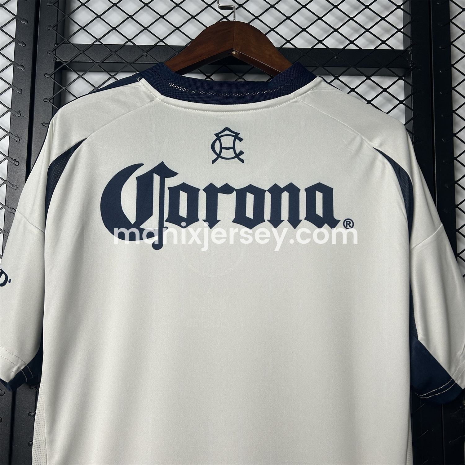 ManixJersey.com | Club América 25-26 White Throwback Trefoil Special Edition Jersey - Fans Version -Customize Name, Number and Patch | Worldwide Shipping