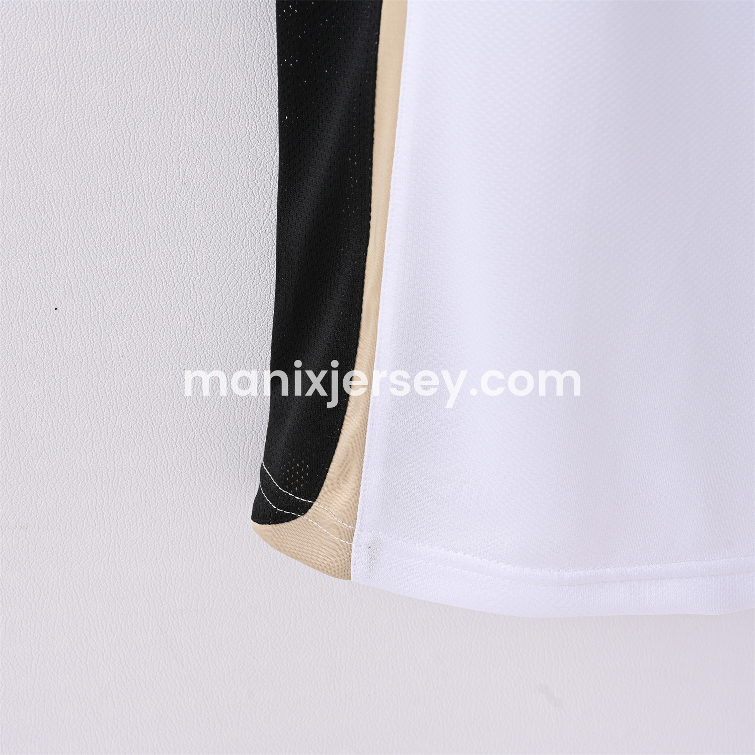 ManixJersey.com | Retro Manchester United 06-07 Away Jersey -Customize Name, Number and Patch | Worldwide Shipping