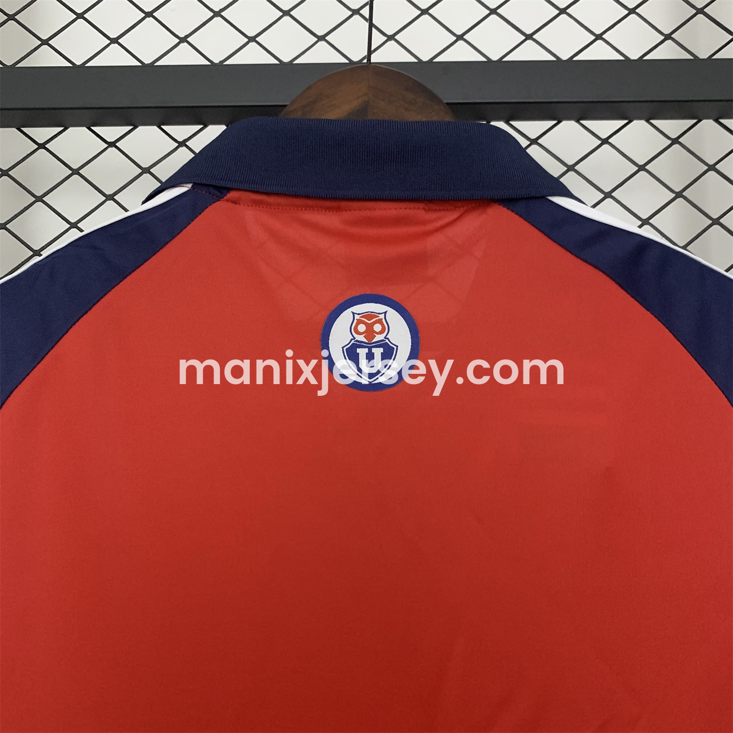 ManixJersey.com | Retro Universidad De Chile 2001-02 Away Jersey -Customize Name, Number and Patch | Worldwide Shipping