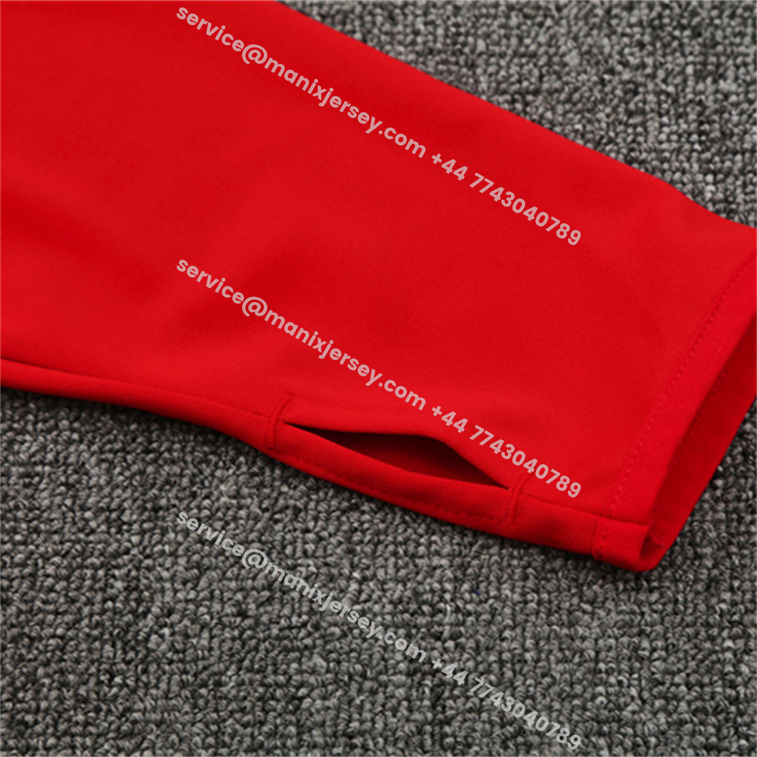 ManixJersey.com | Liver.pool 25-26 Kids Long Sleeve Training Set - Red Top & Black Pants -Customize Name, Number and Patch | Worldwide Shipping