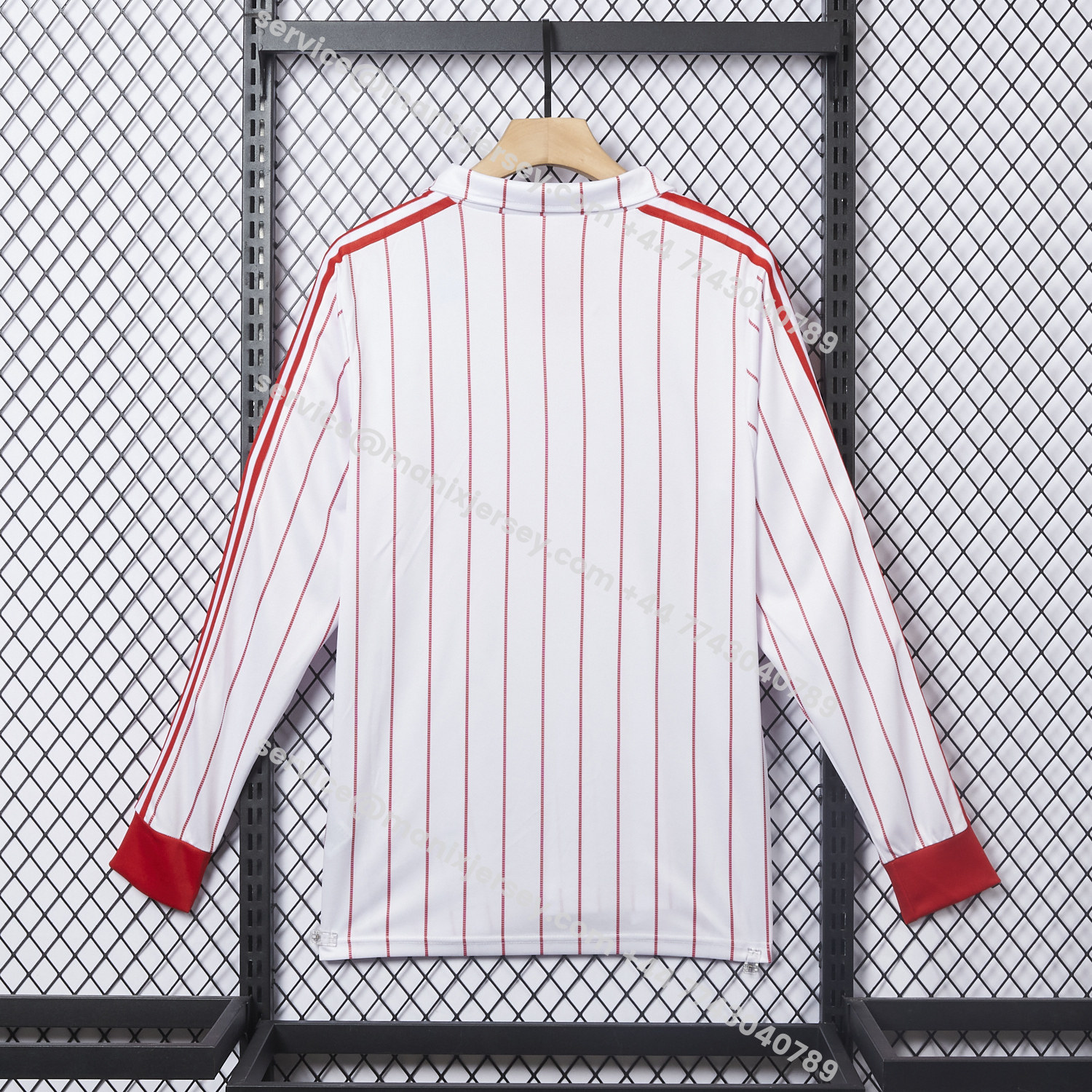 ManixJersey.com | Retro Hamburger SV 1982-83 Home Long Sleeves Jersey -Customize Name, Number and Patch | Worldwide Shipping