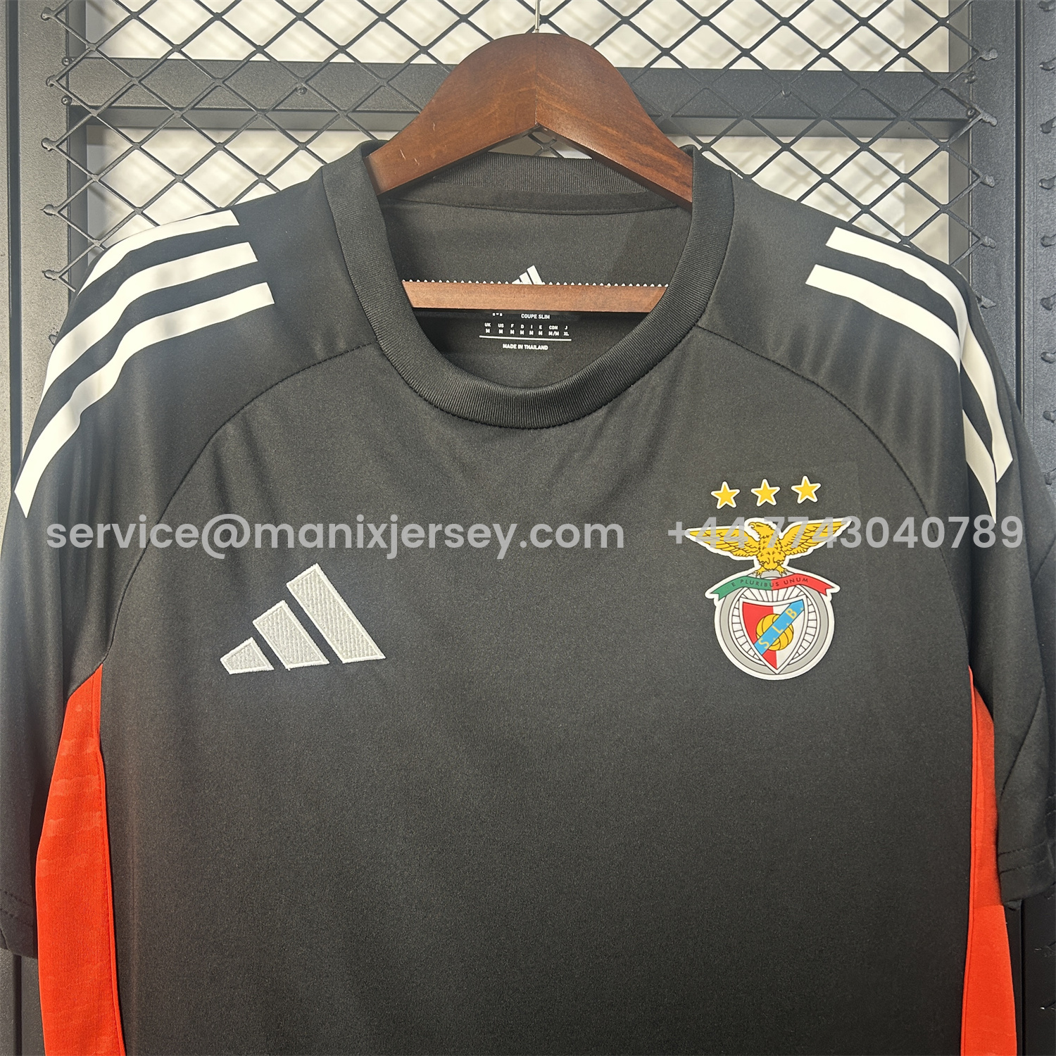 ManixJersey.com | Benfica 25-26 Black Training Jersey - Fans Version -Customize Name, Number and Patch | Worldwide Shipping