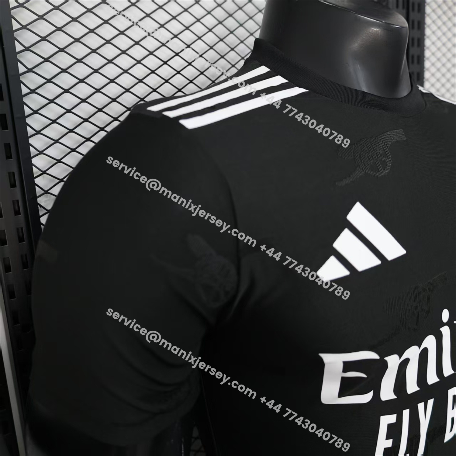 ManixJersey.com | Arsenal 25-26 Pure Black Special Jersey - Player Version -Customize Name, Number and Patch | Worldwide Shipping