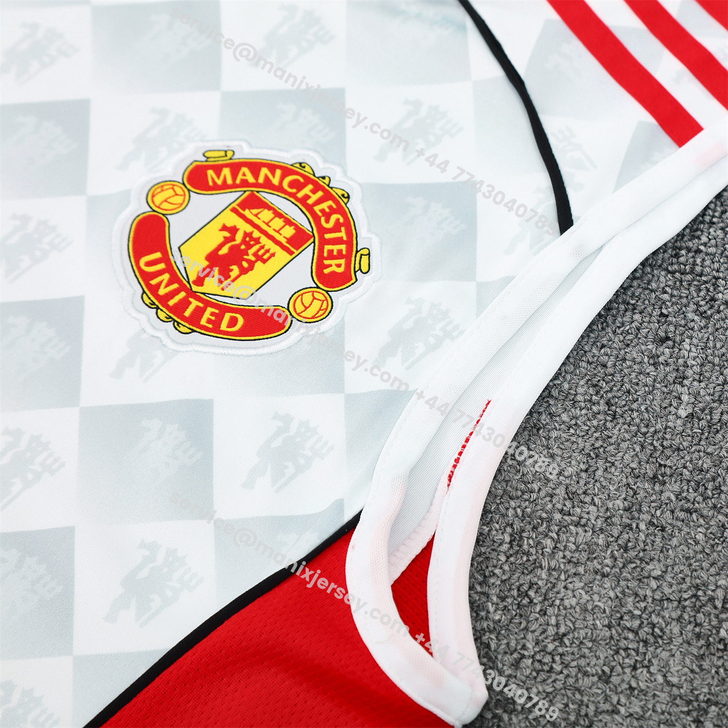 ManixJersey.com | Manchester United 25-26 Vest Training Set - Red Edge White Vest & Black Shorts -Customize Name, Number and Patch | Worldwide Shipping