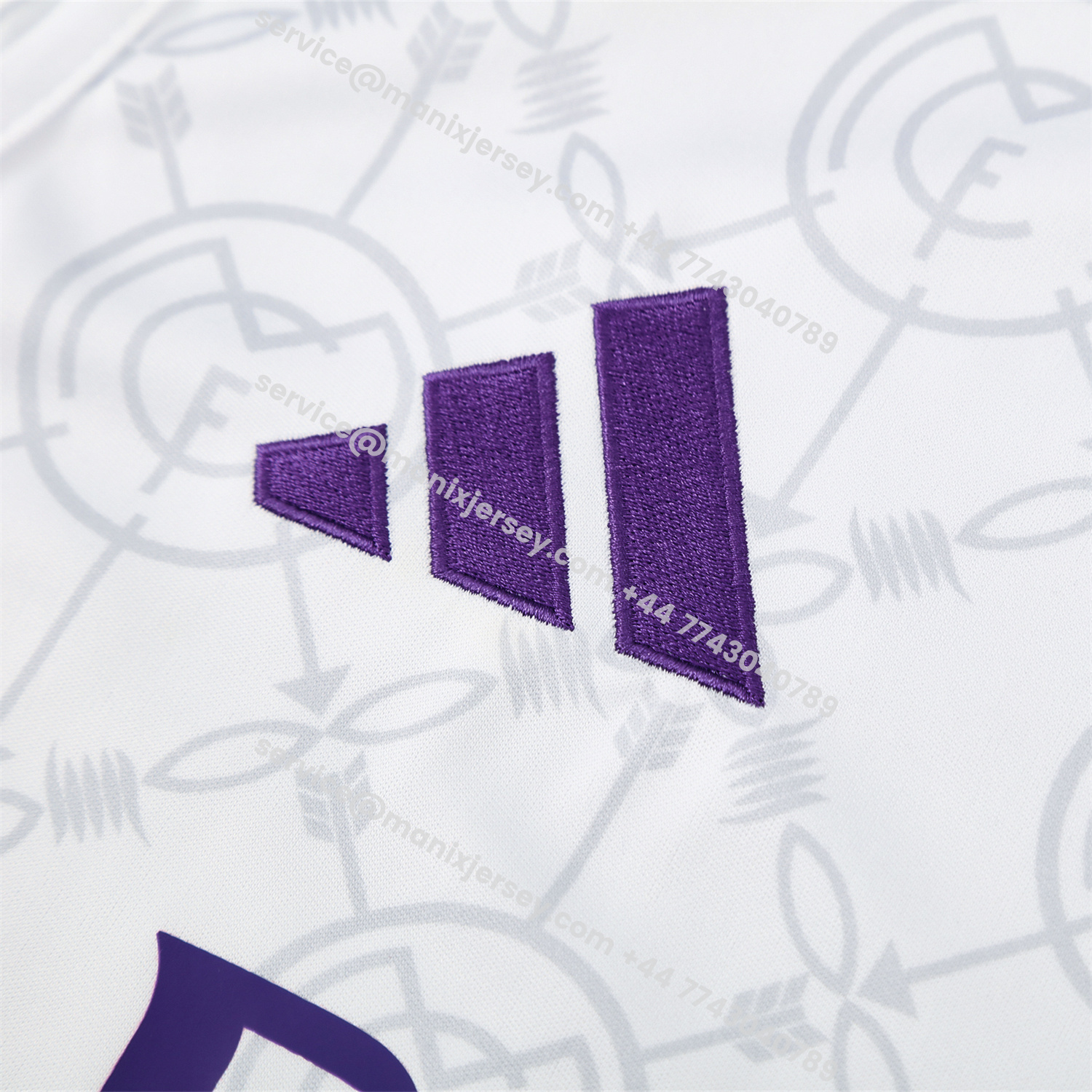 ManixJersey.com | Real Madrid 25-26 Vest Training Set - Blue Edge White Vest & Black Shorts -Customize Name, Number and Patch | Worldwide Shipping