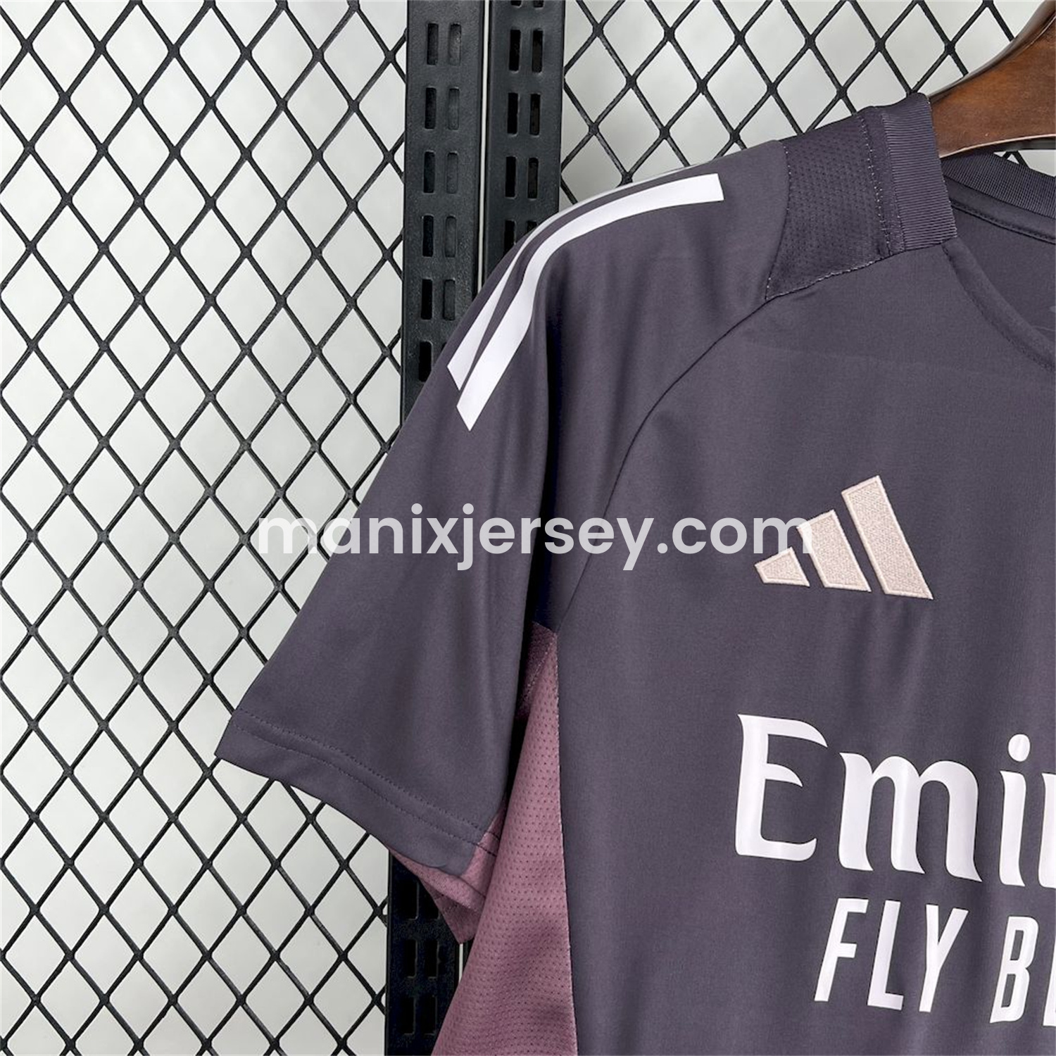 ManixJersey.com | Arsenal 24-25 Deep Purple Training Jersey - Fans Version -Customize Name, Number and Patch | Worldwide Shipping
