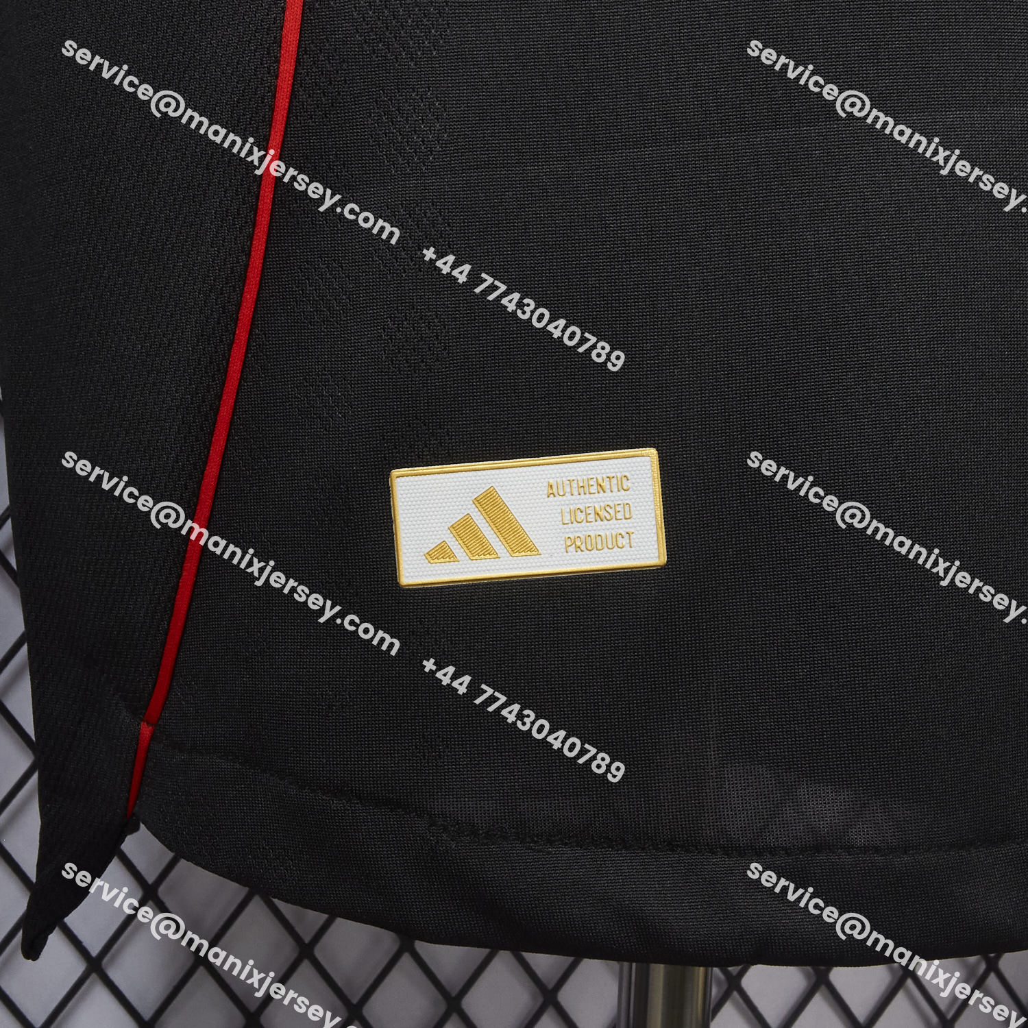 ManixJersey.com | Liver.pool 25-26 Black Special Jersey - Player Version -Customize Name, Number and Patch | Worldwide Shipping
