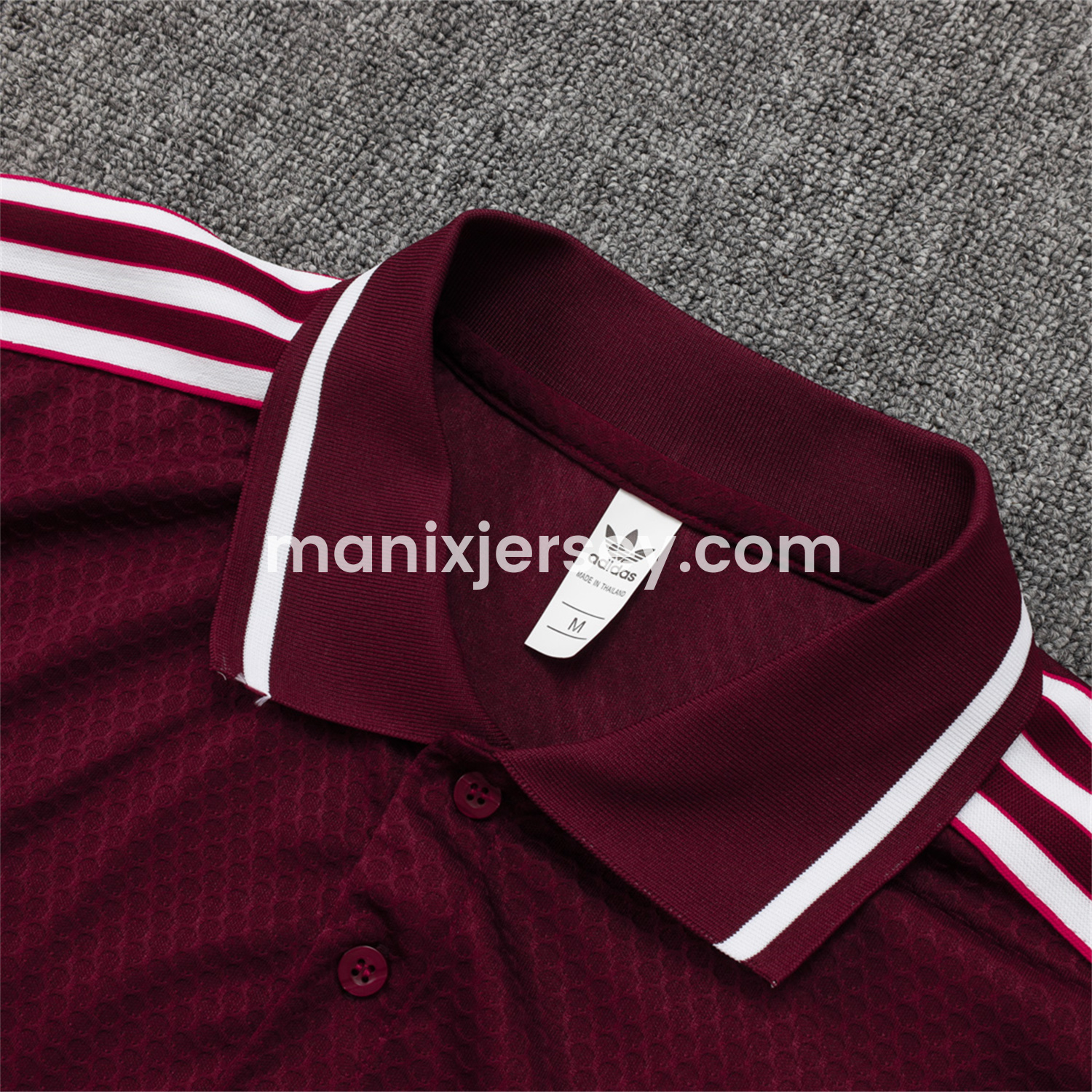ManixJersey.com | Bayern Munich 25-26 POLO Short-Sleeve Training Set - Deep Red Top and Pants -Customize Name, Number and Patch | Worldwide Shipping