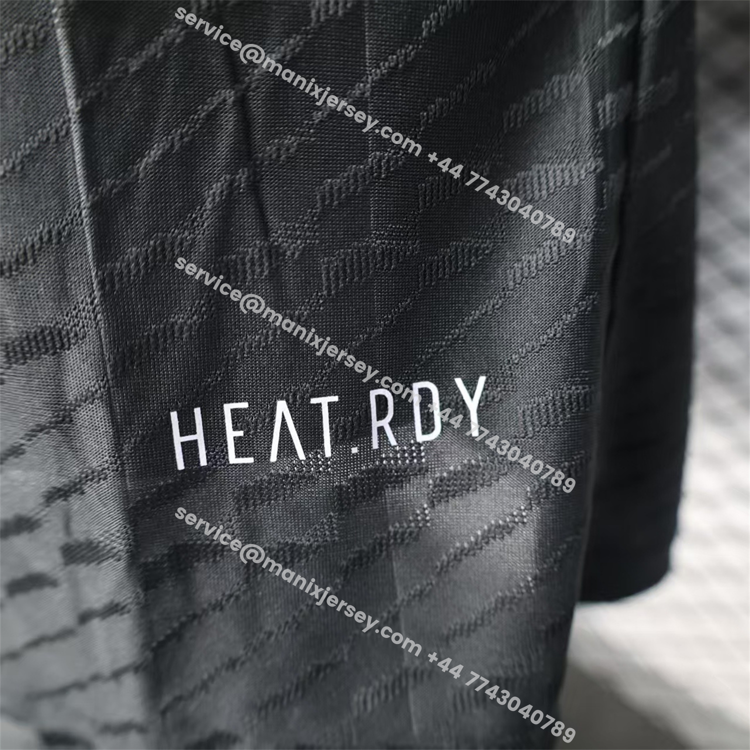 ManixJersey.com | Real Madrid 25-26 Black Terrace Goalkeeper Jersey - Player Version -Customize Name, Number and Patch | Worldwide Shipping