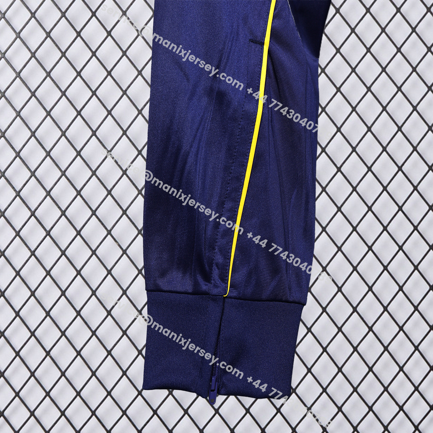 ManixJersey.com | Real Madrid 25-26 Pure Color Yellow Lines Training Set - Dark Blue Top and Dark Blue Pants -Customize Name, Number and Patch | Worldwide Shipping