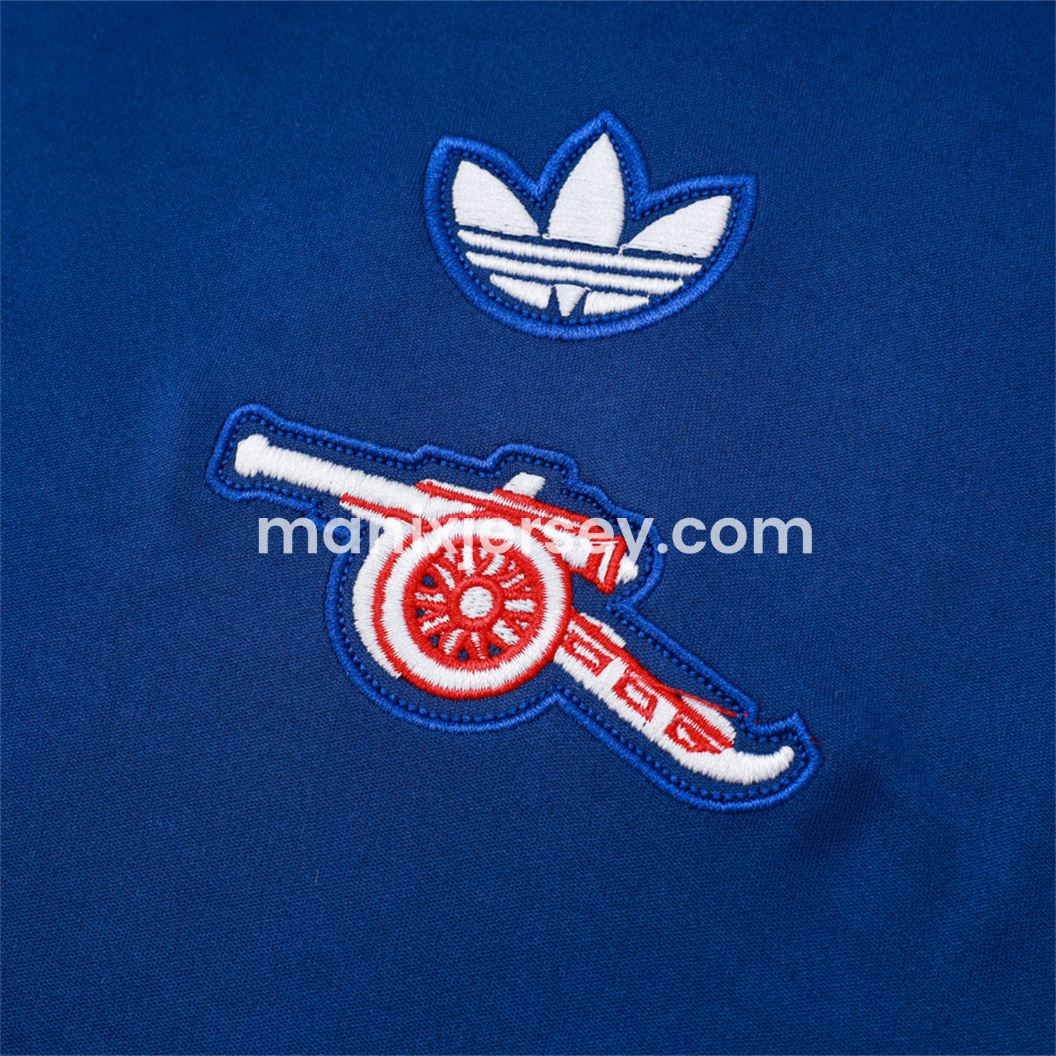 ManixJersey.com | Arsenal 25-26 Throwback Trefoil Vest Training Set - Royal Blue Vest and Shorts -Customize Name, Number and Patch | Worldwide Shipping