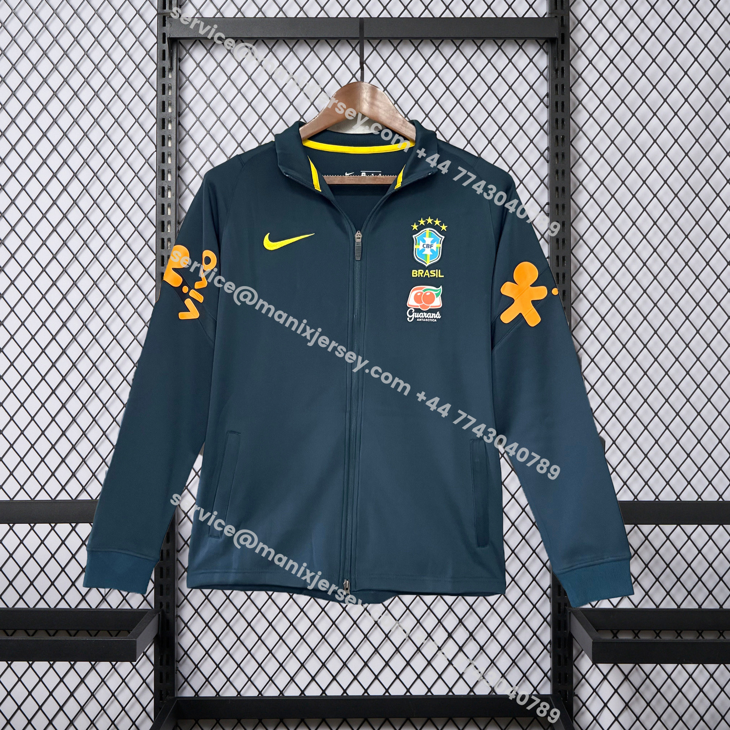 ManixJersey.com | Retro Brazil 2022 Pre-Match Dark Blue Unsponsored Windbreaker -Customize Name, Number and Patch | Worldwide Shipping