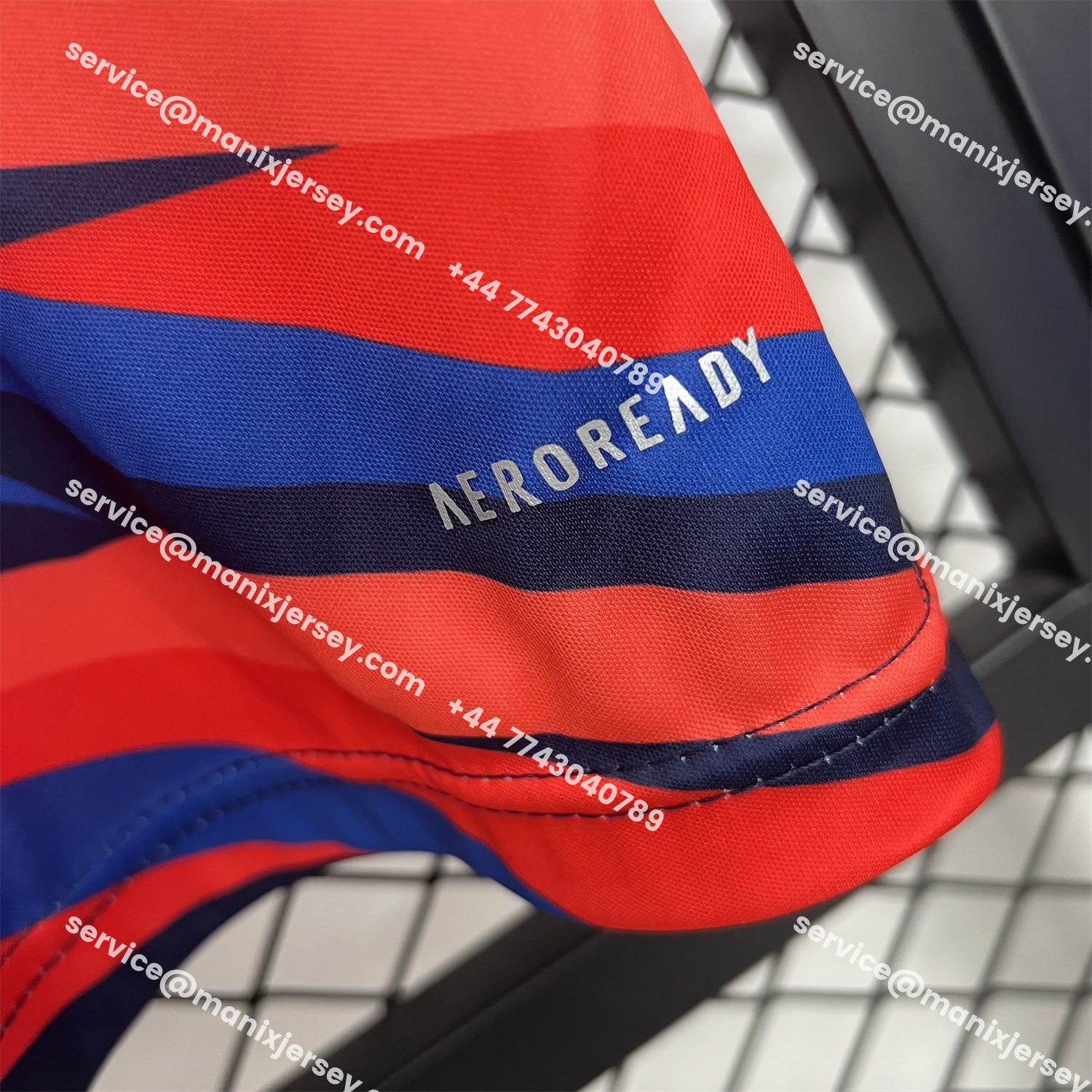 ManixJersey.com | Universidad de Chile 25-26 Red Training Jersey - Fans Version -Customize Name, Number and Patch | Worldwide Shipping