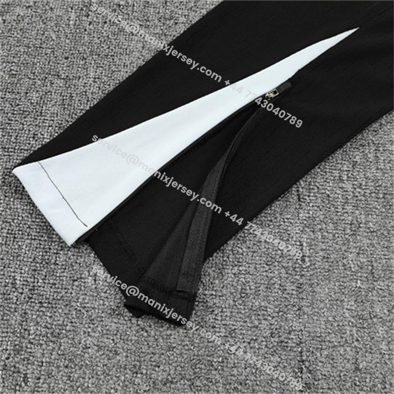 ManixJersey.com | C.H.E.L.S.E.A 25-26 Kids Long Sleeve Training Set - Player Version - Black Top and Black Pants -Customize Name, Number and Patch | Worldwide Shipping