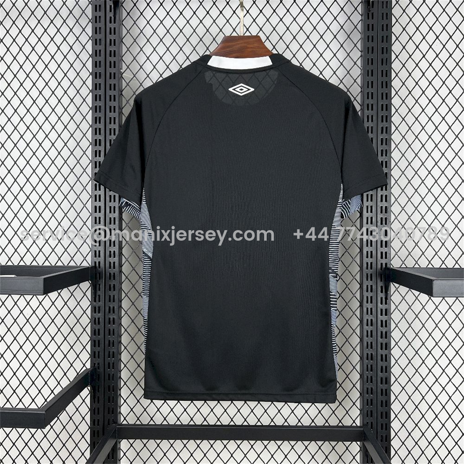 ManixJersey.com | Santos 25-26 Black Goalkeeper Unsponsored Jersey - Fans Version -Customize Name, Number and Patch | Worldwide Shipping