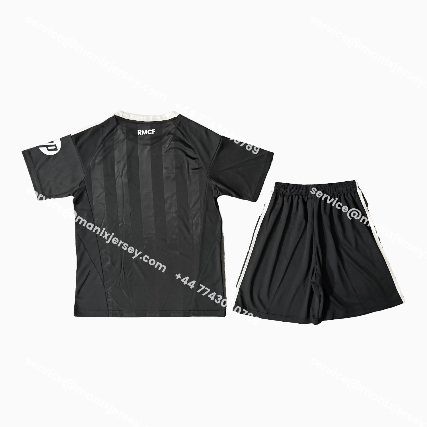 ManixJersey.com | Liver.pool 25-26 Goalkeeper Black Men's Adult Jersey Set - Fans Version -Customize Name, Number and Patch | Worldwide Shipping
