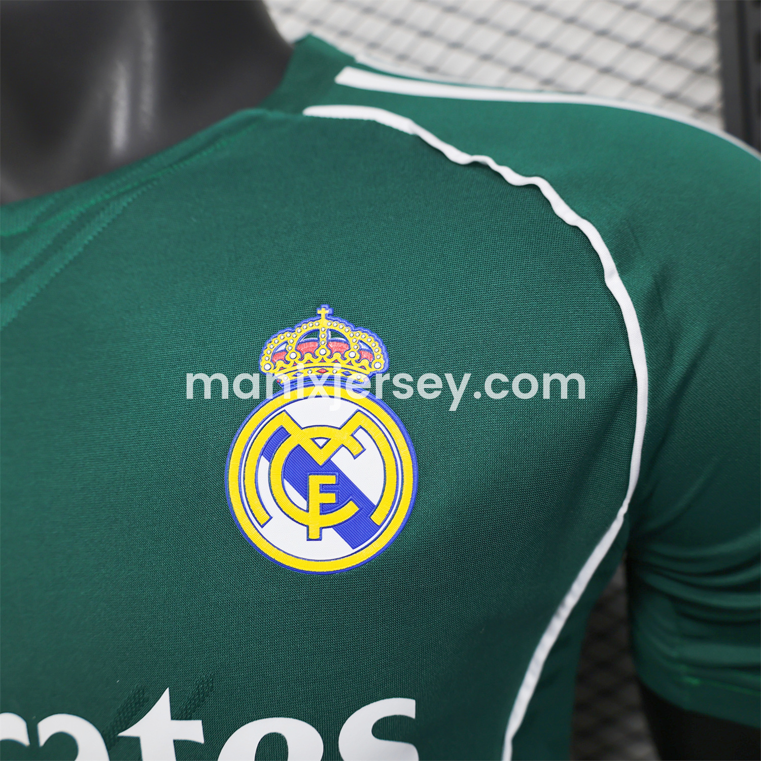 ManixJersey.com | Real Madrid 25-26 Green Teamgeist Collar Special Edition Jersey - Player Version -Customize Name, Number and Patch | Worldwide Shipping